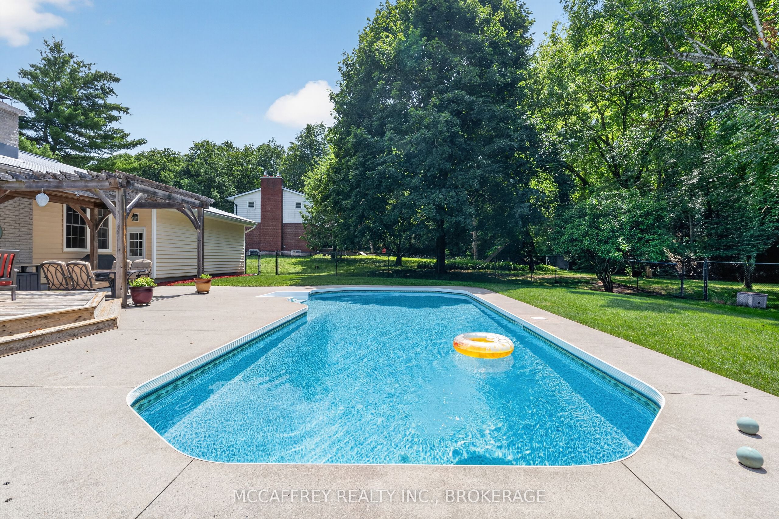 62 Edgewood Drive Property Photo 37