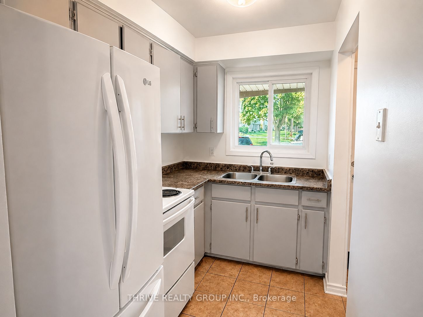159 Toulon Crescent Property Photo 4