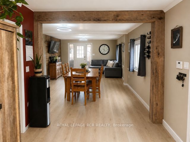 758016 2nd Line E Property Photo 6