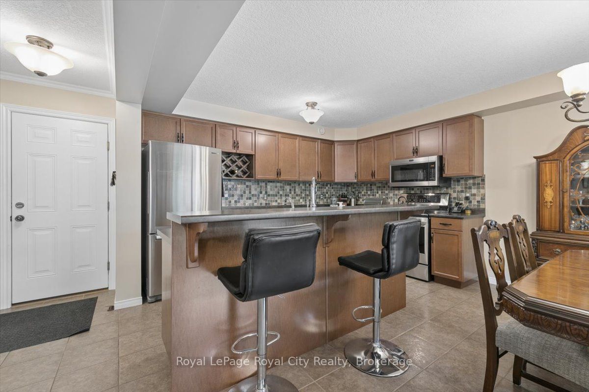 58 Walker Way Property Photo 13