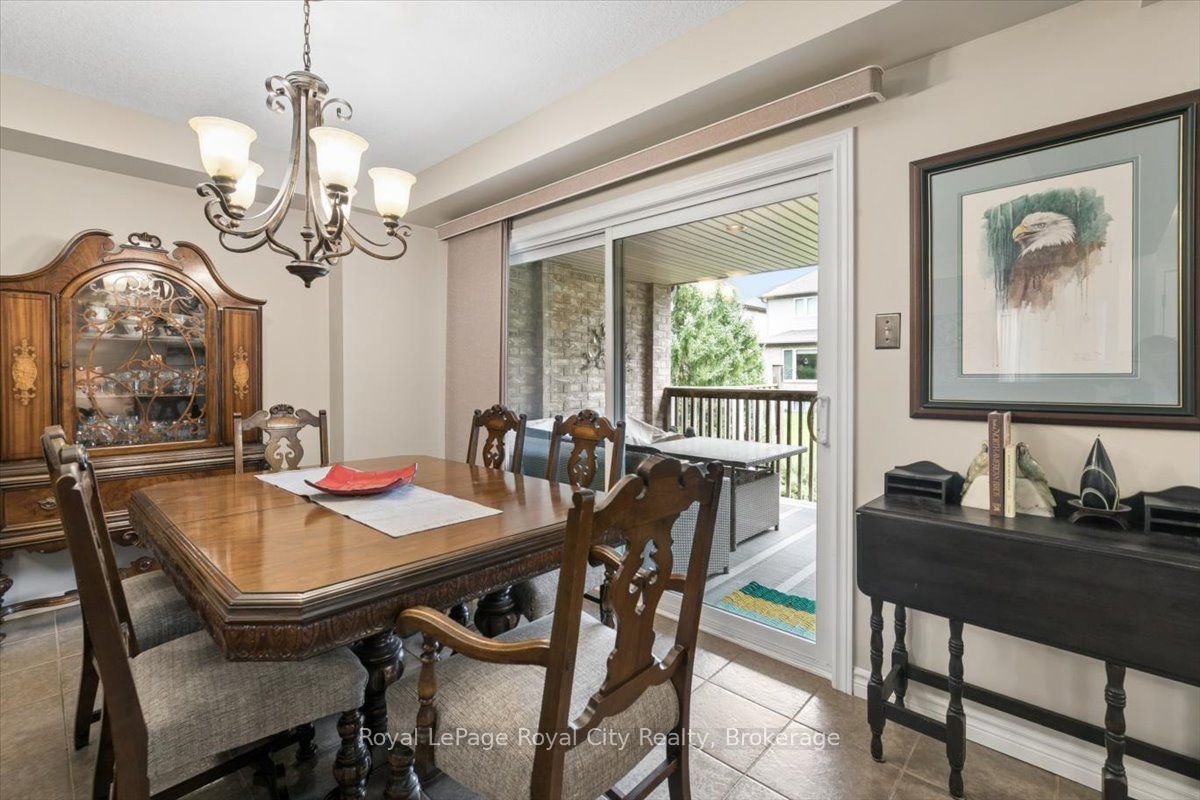 58 Walker Way Property Photo 14