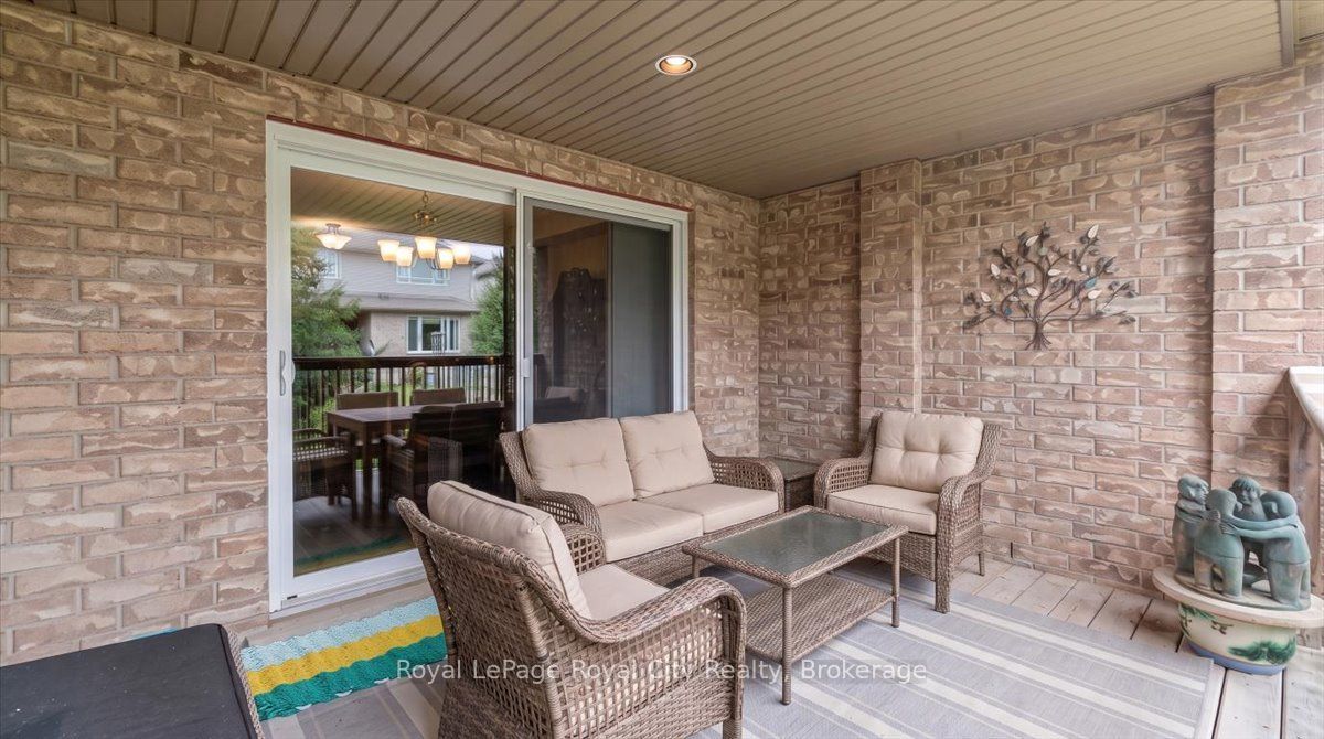 58 Walker Way Property Photo 38