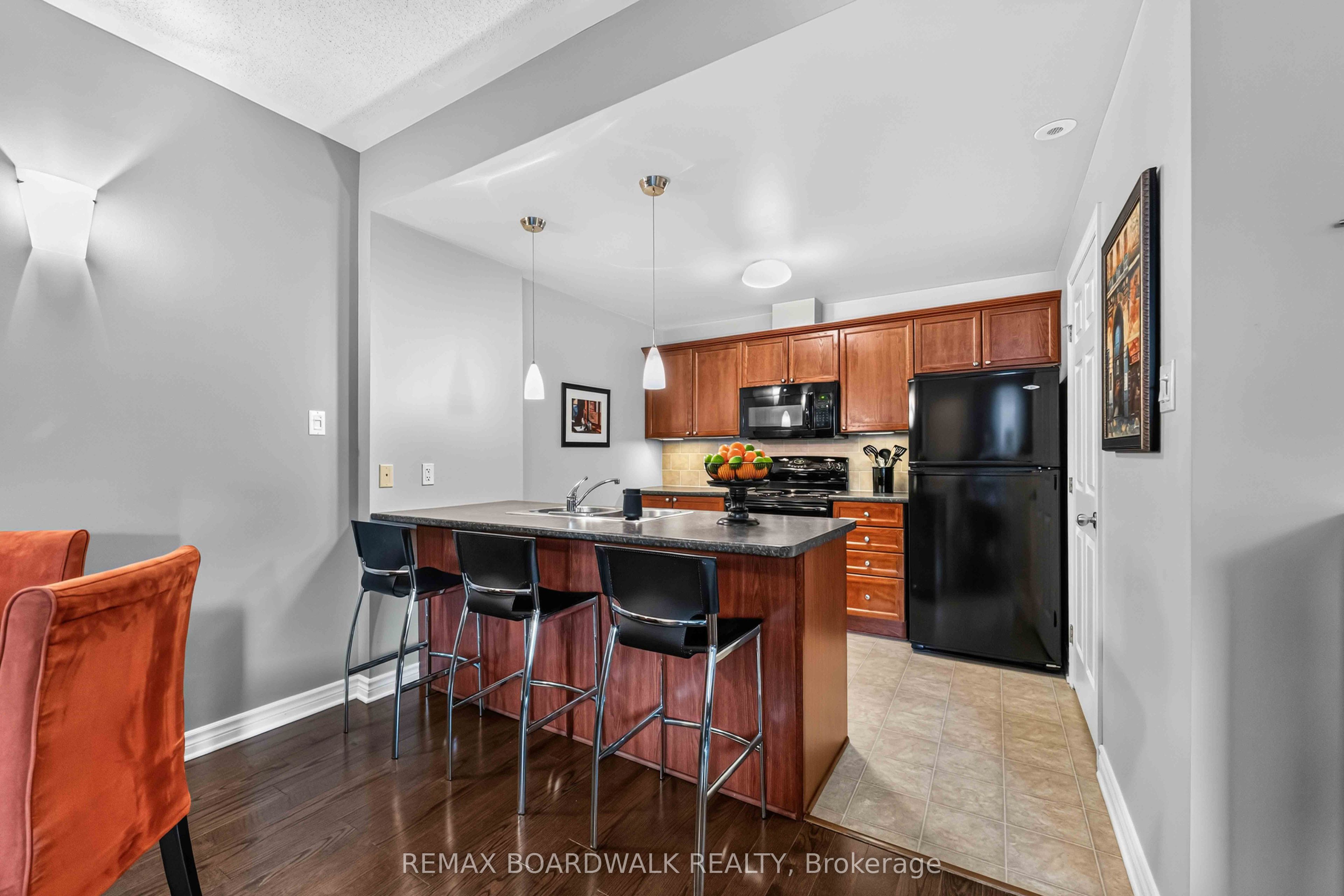 241 Crestway Drive C Property Photo 14