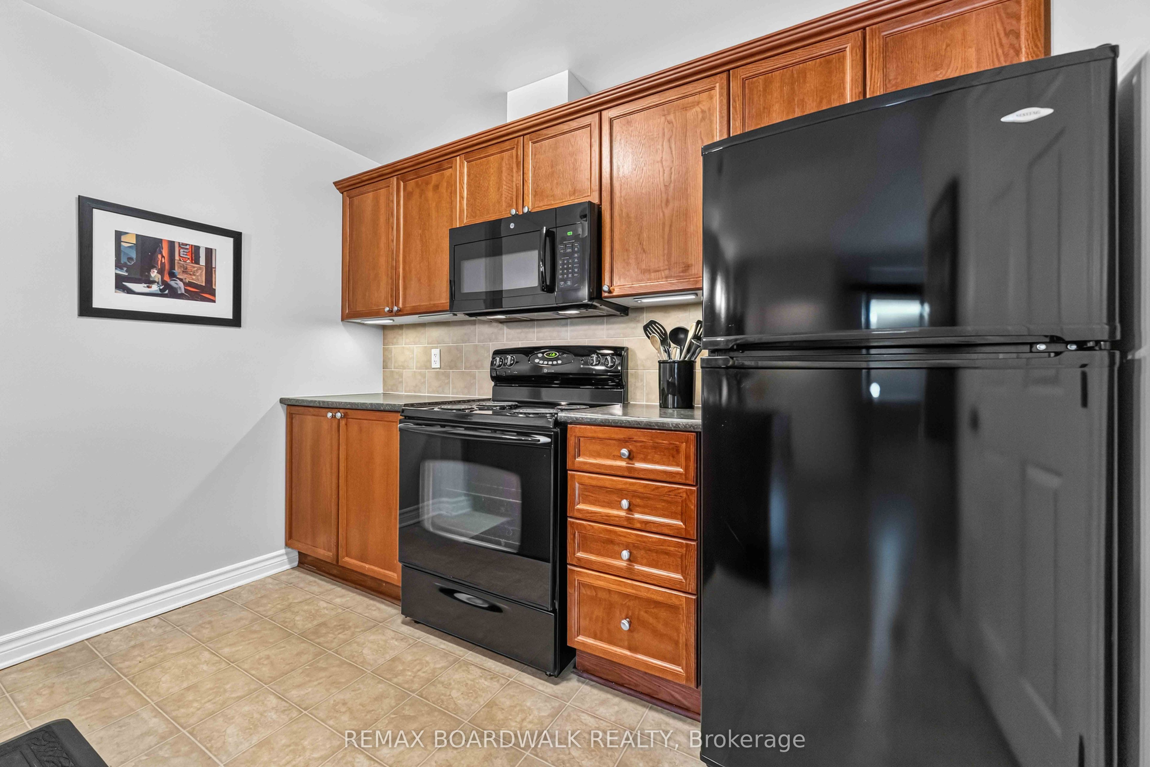 241 Crestway Drive C Property Photo 17