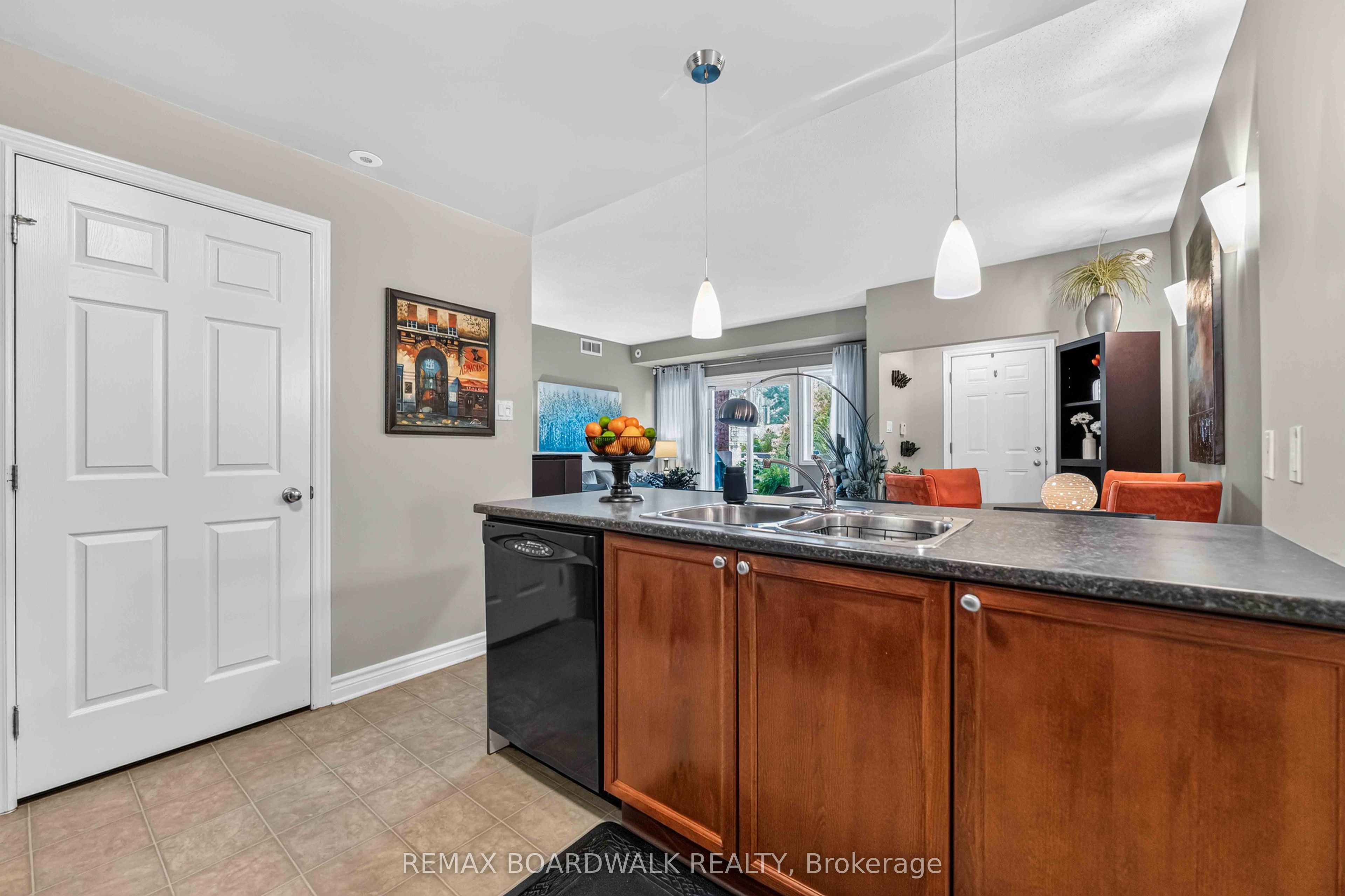 241 Crestway Drive C Property Photo 18