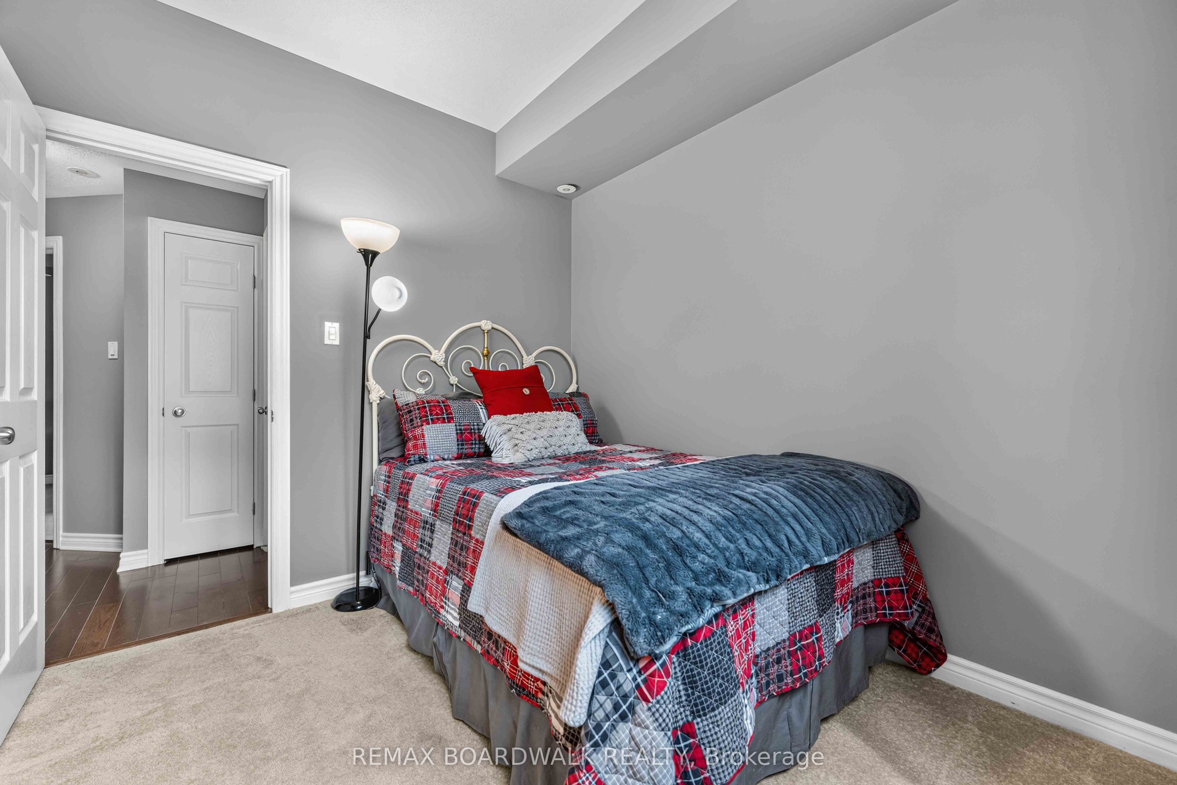 241 Crestway Drive C Property Photo 21