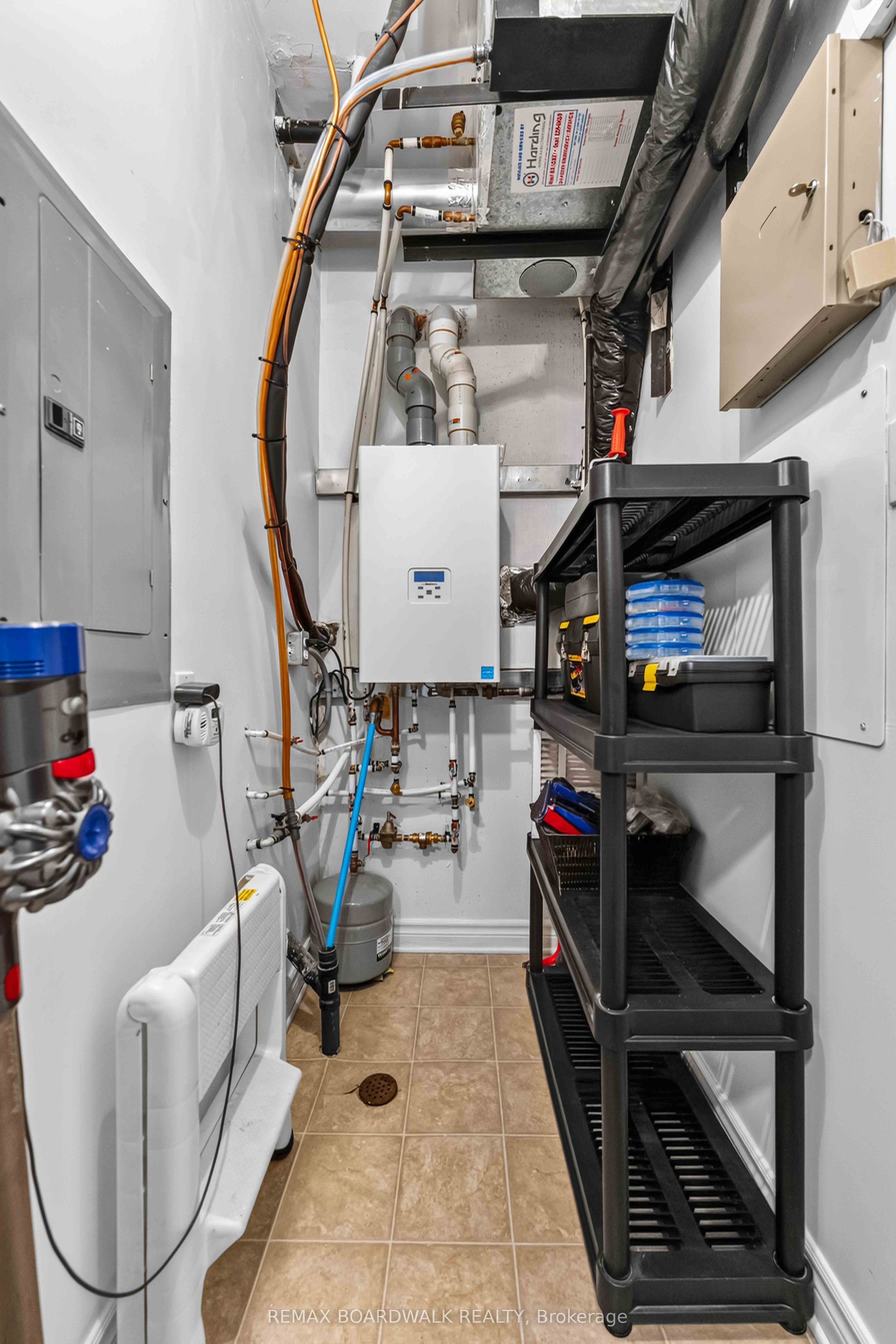 241 Crestway Drive C Property Photo 28