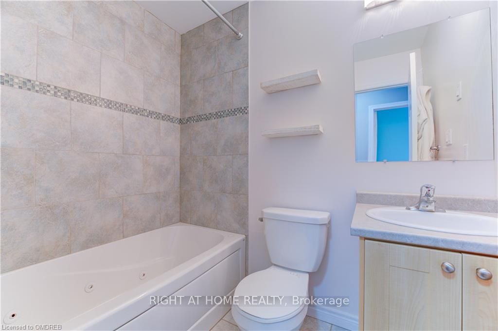 20 Mcconkey Crescent 60 Property Photo 15
