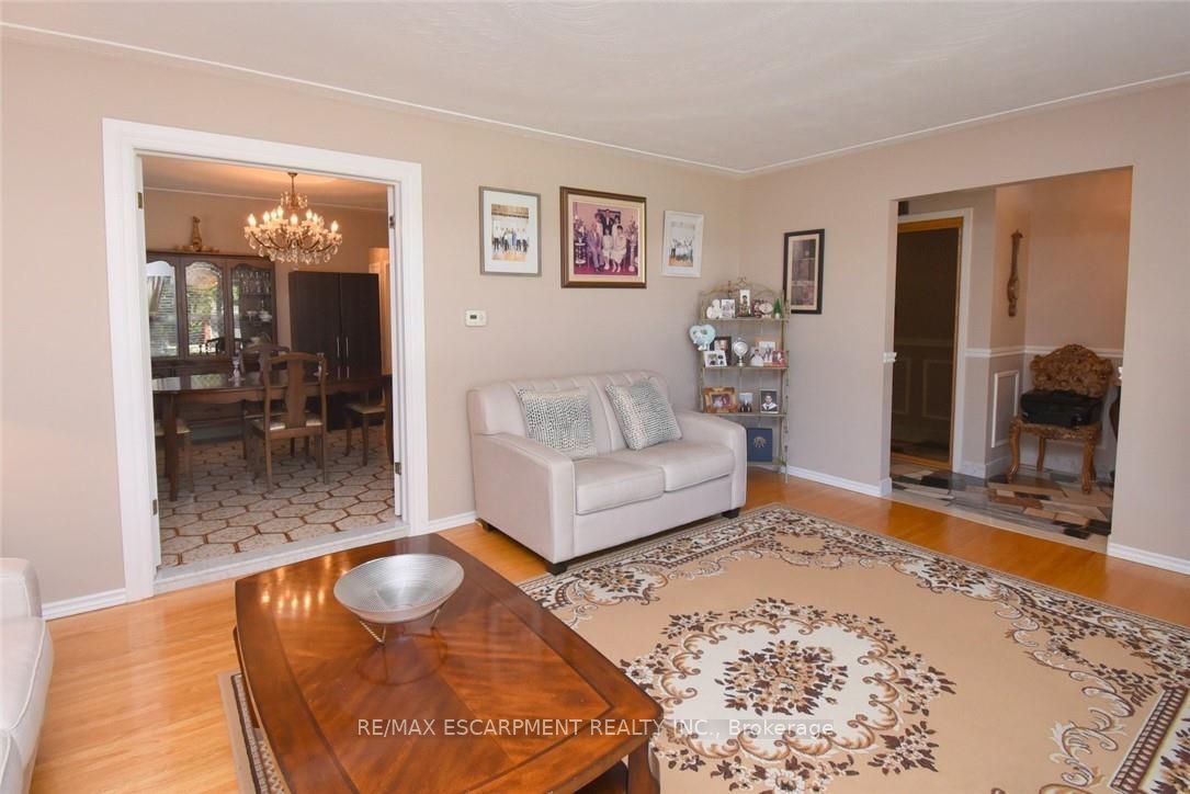 36 Abbington Drive Property Photo 10