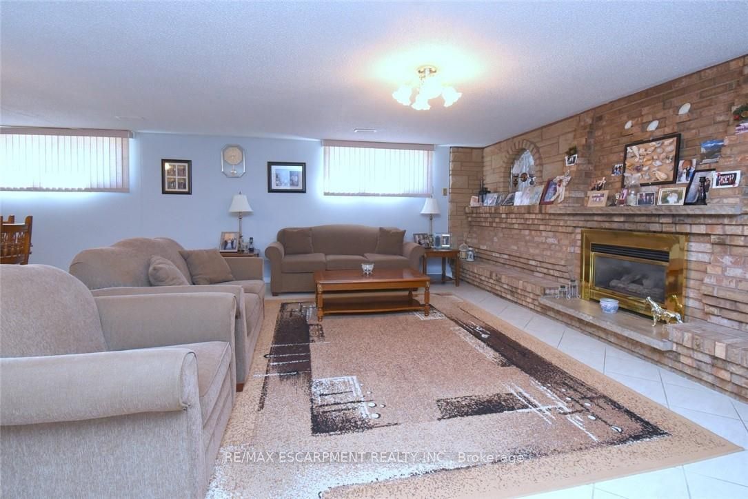 36 Abbington Drive Property Photo 27