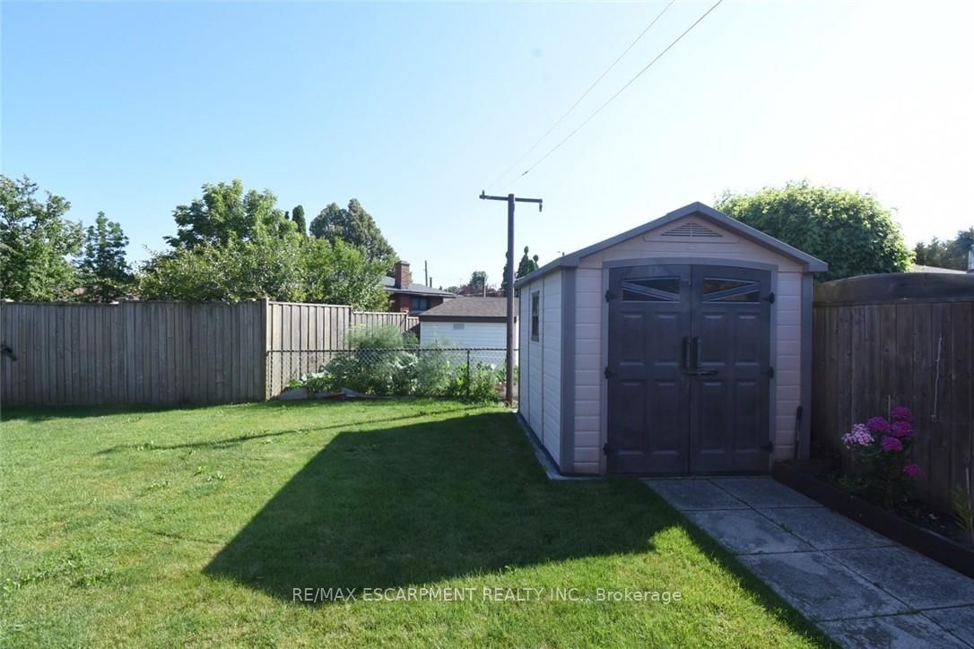 36 Abbington Drive Property Photo 37