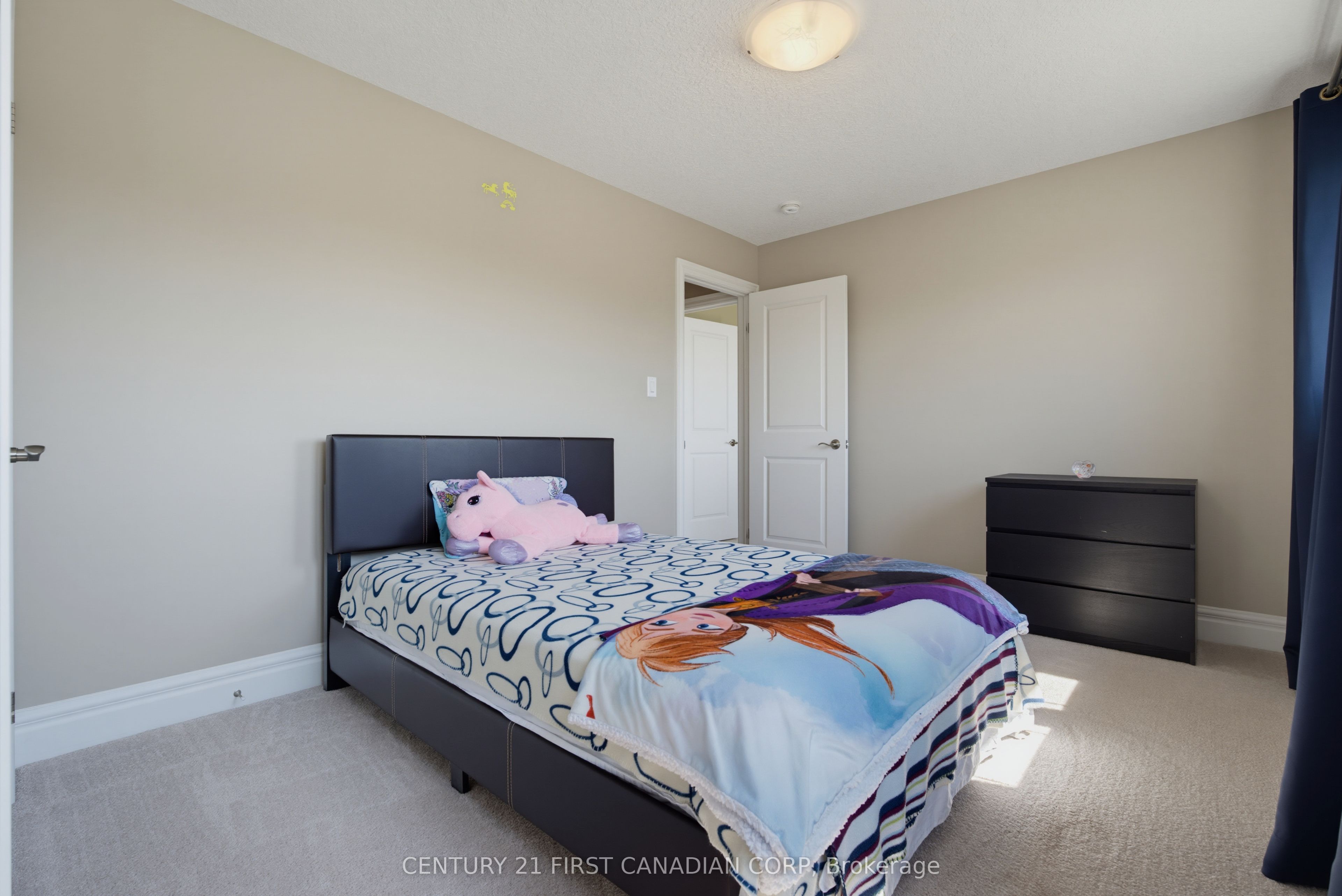 3429 Singleton Avenue Property Photo 31