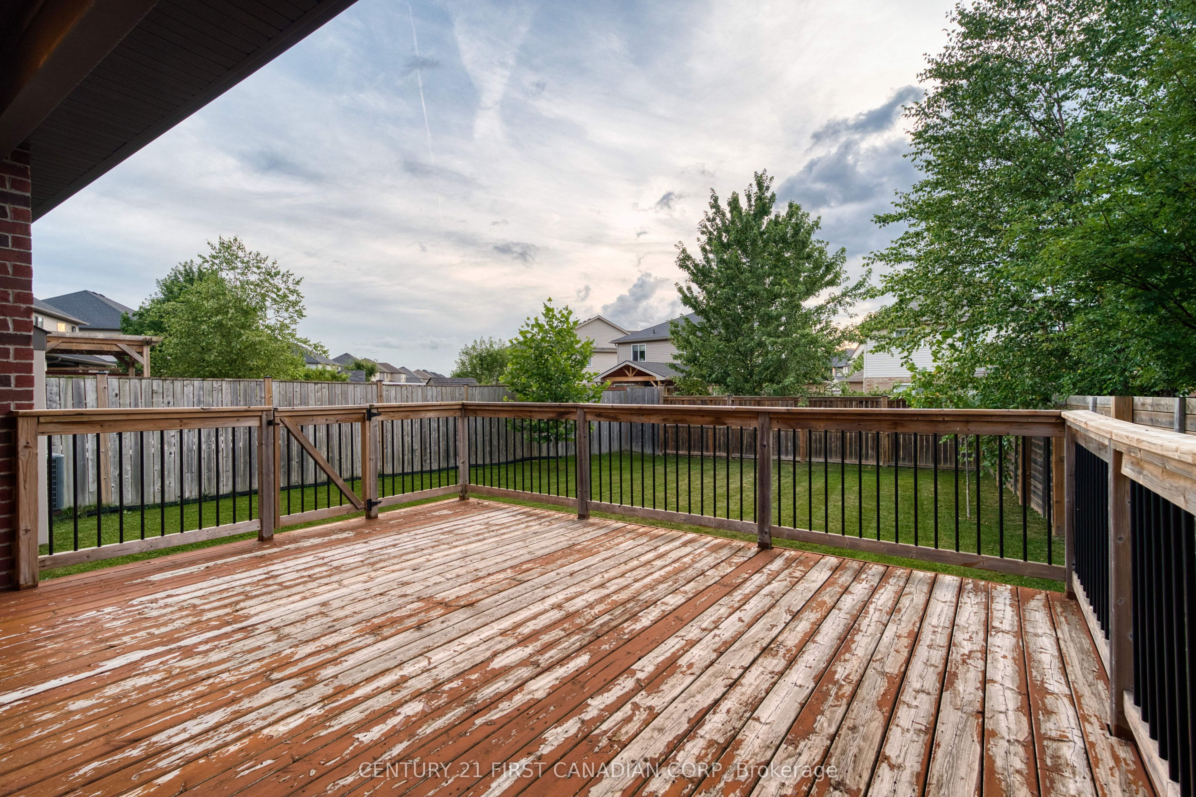 3429 Singleton Avenue Property Photo 39