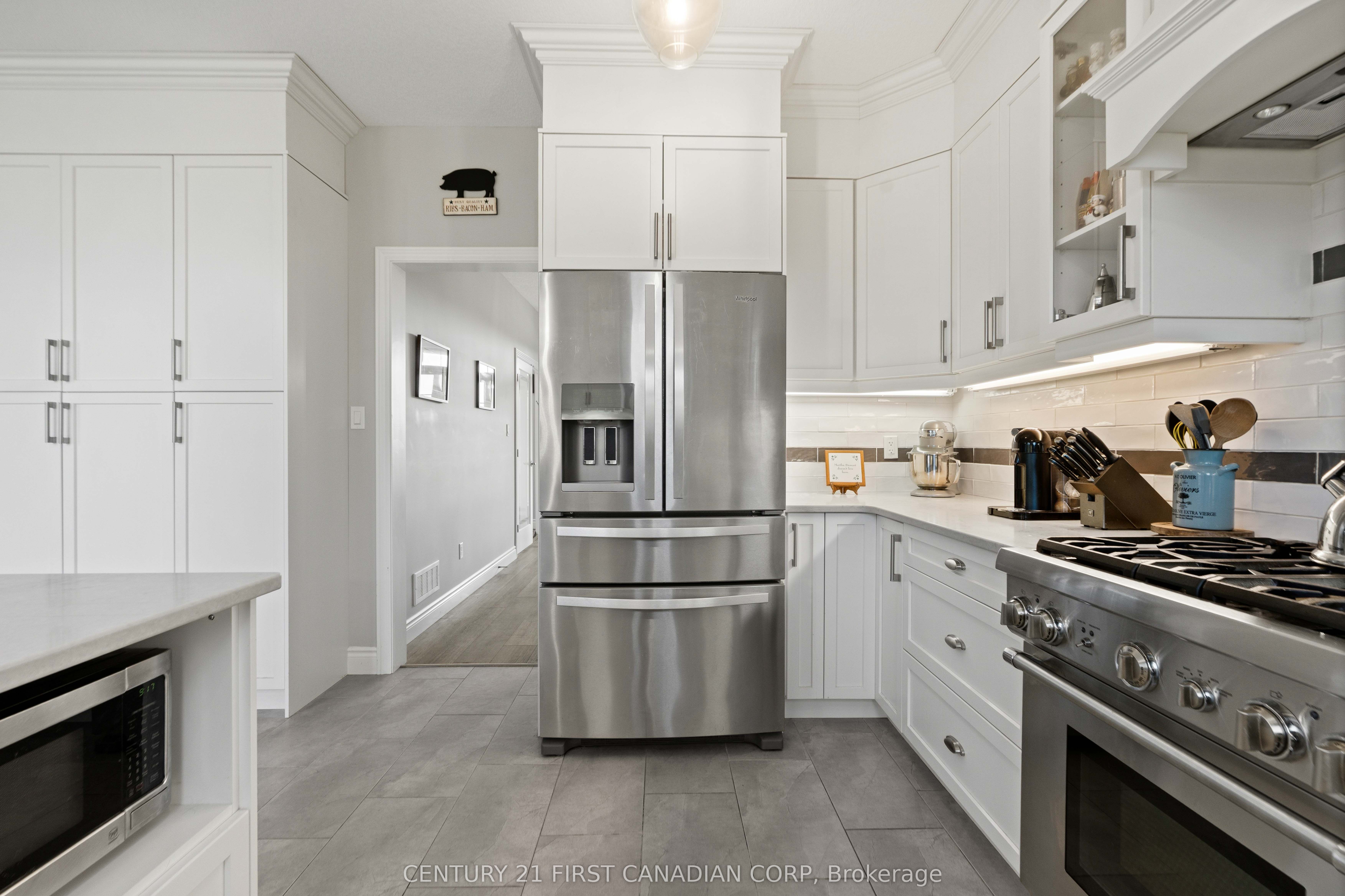 155 Spencer Avenue Property Photo 19