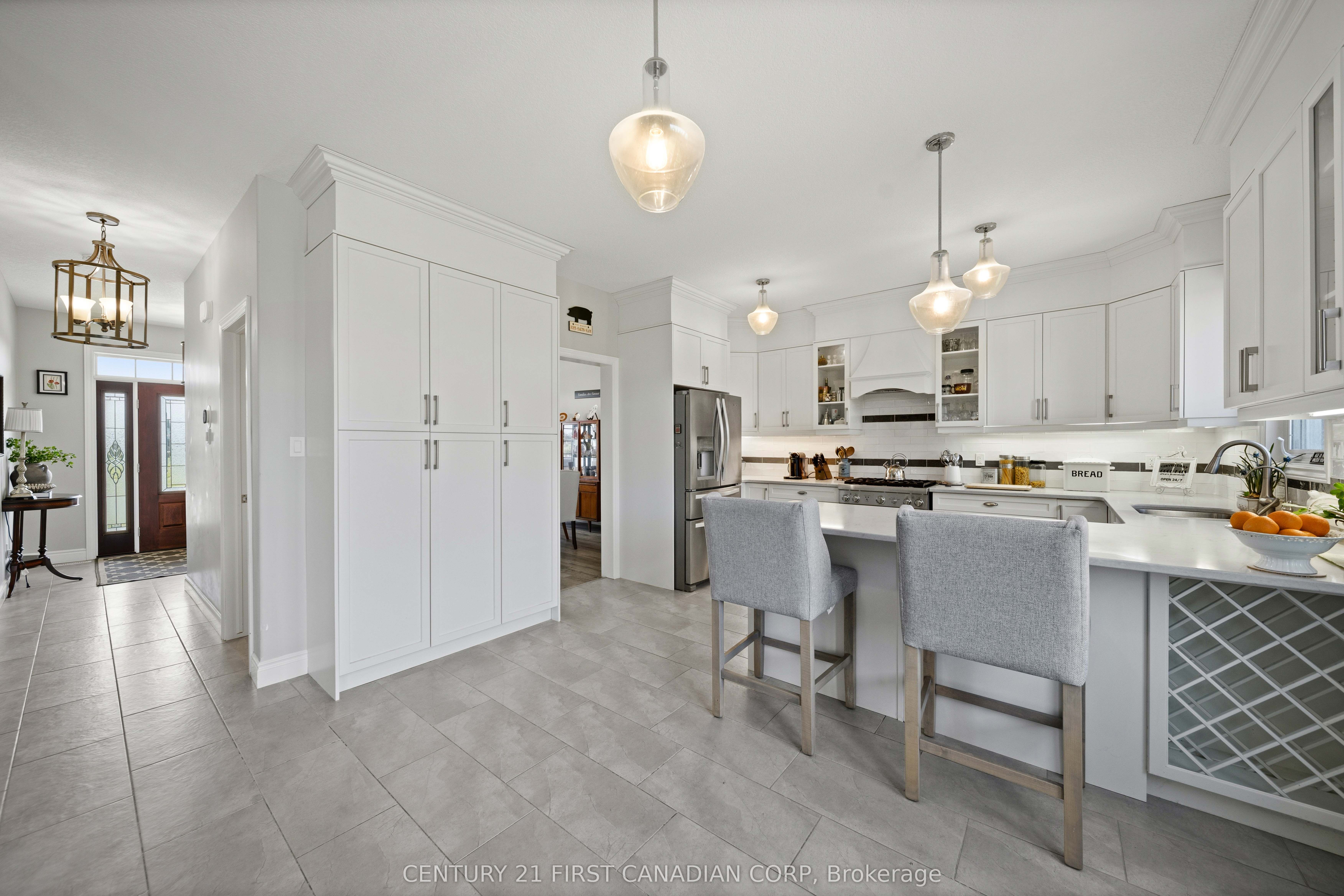 155 Spencer Avenue Property Photo 20