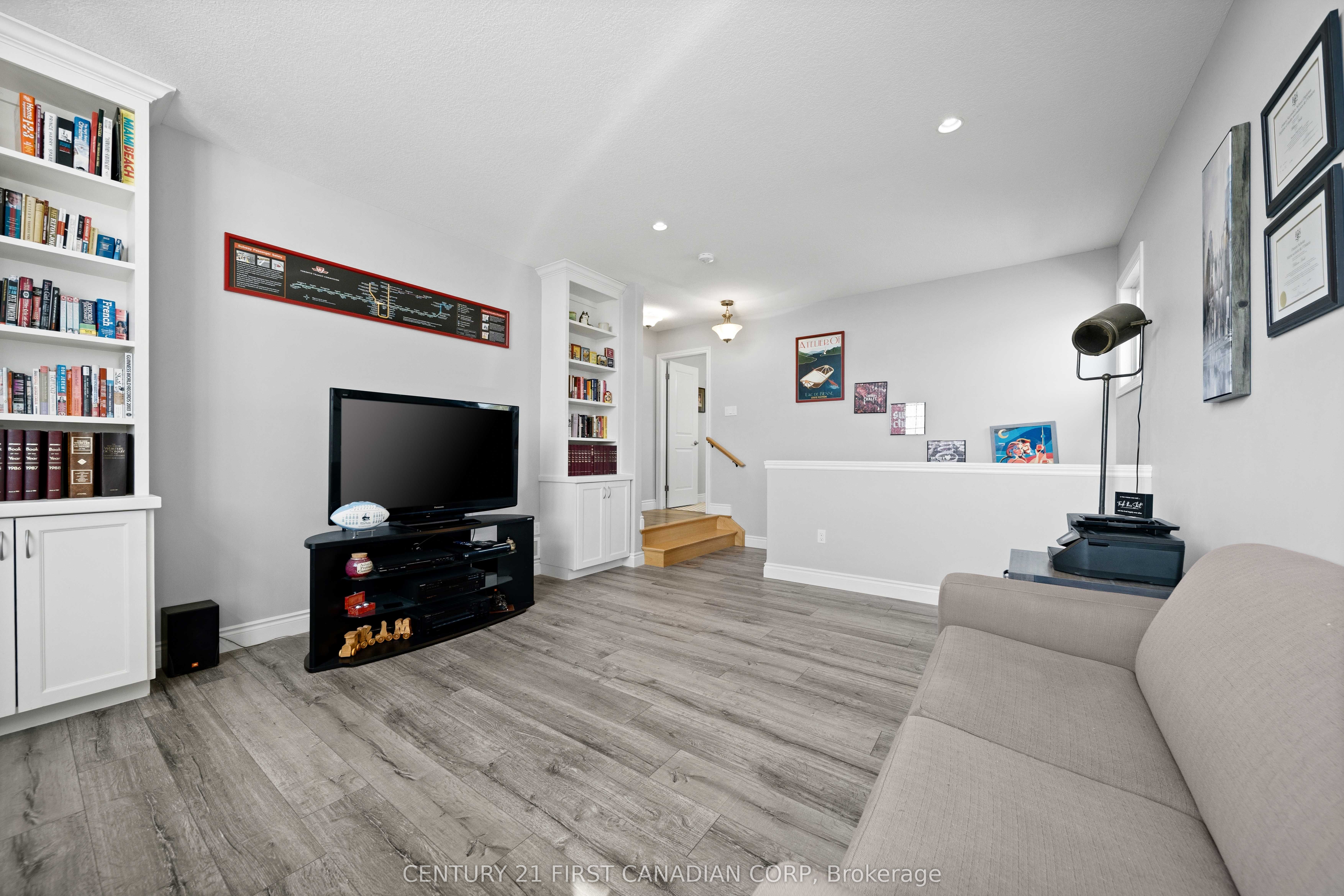 155 Spencer Avenue Property Photo 27