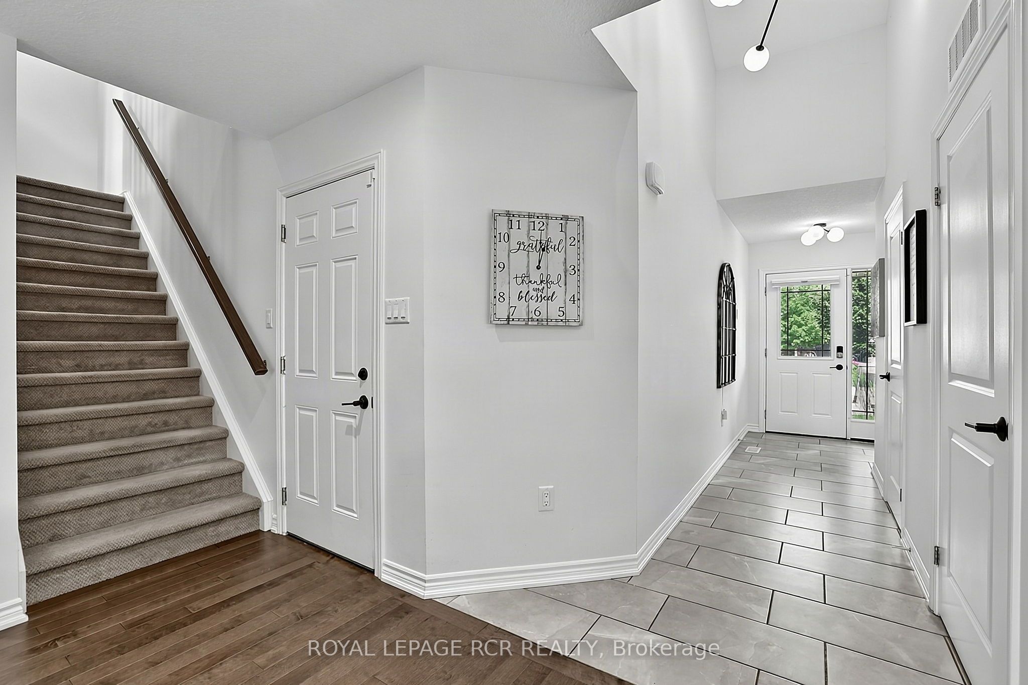 24 Westminster Crescent Property Photo 5