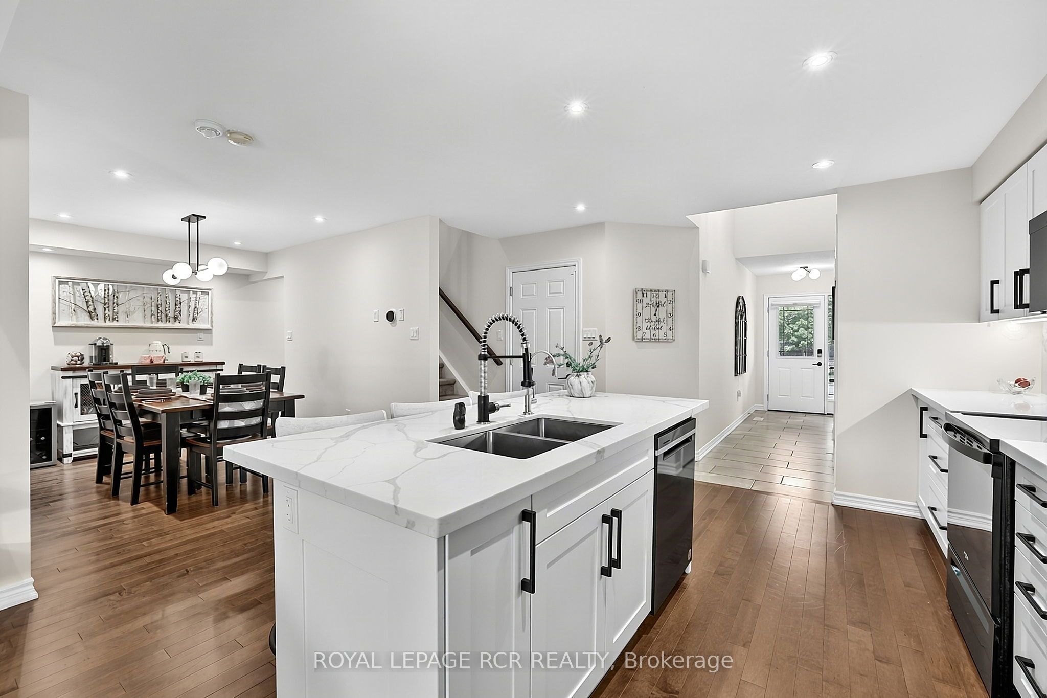 24 Westminster Crescent Property Photo 13