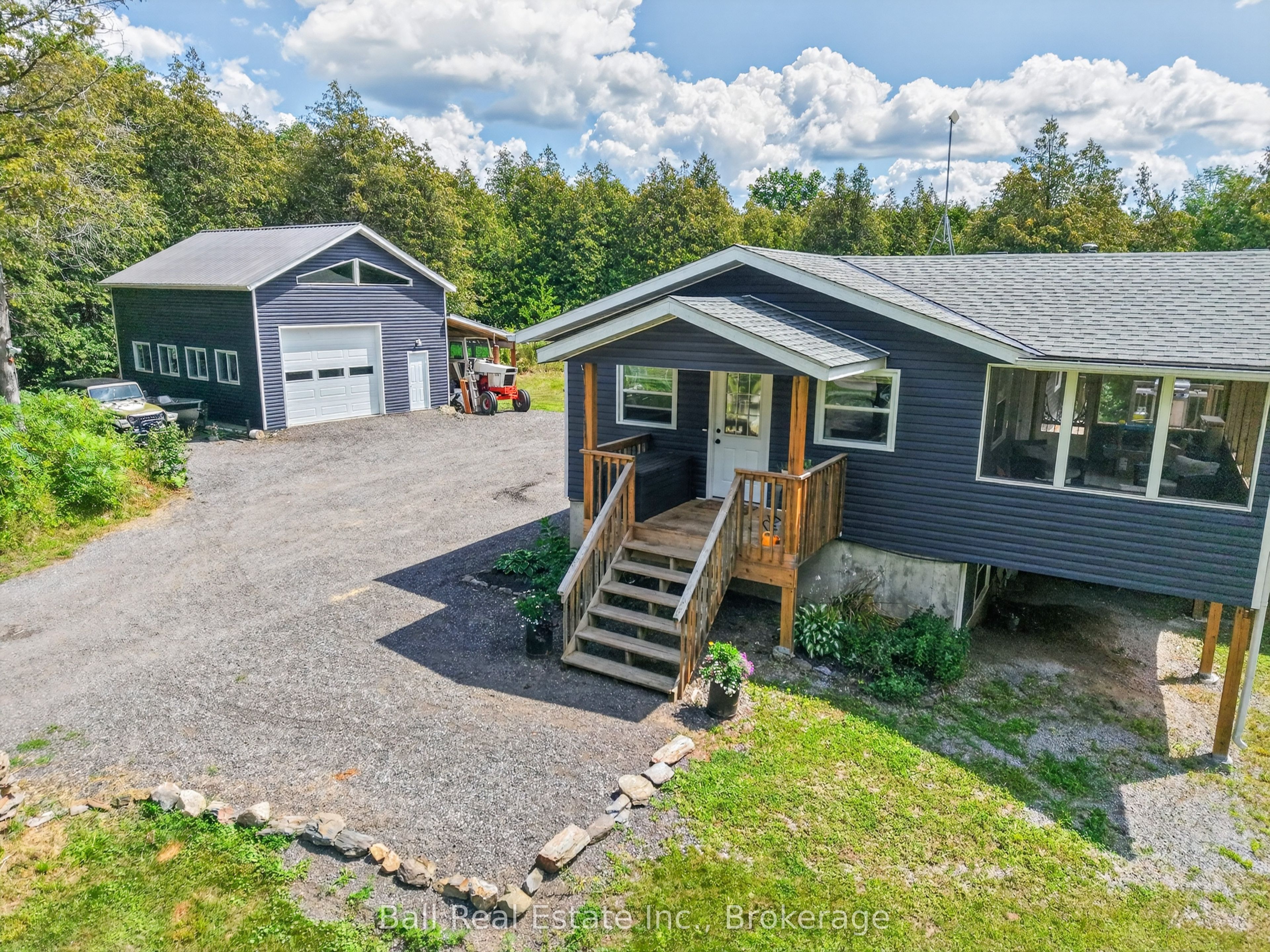 3510 Deloro Road Property Photo 1