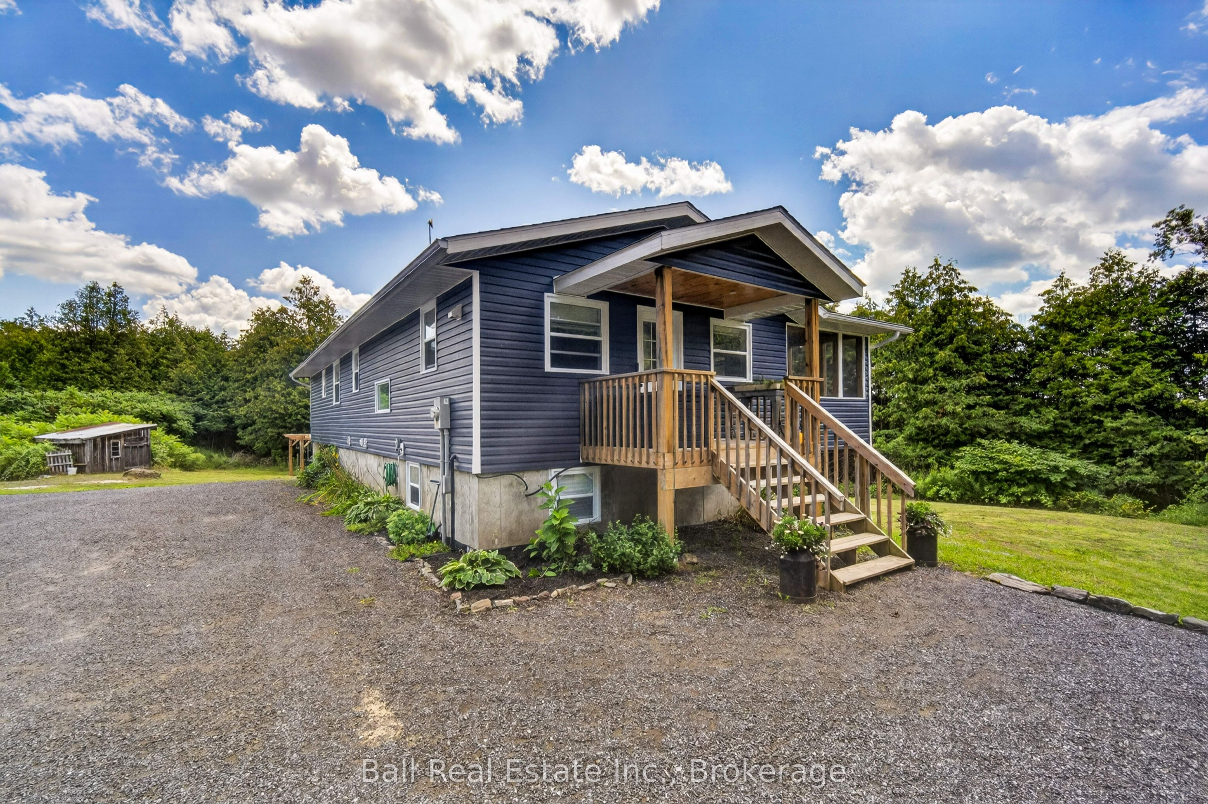 3510 Deloro Road Property Photo 3