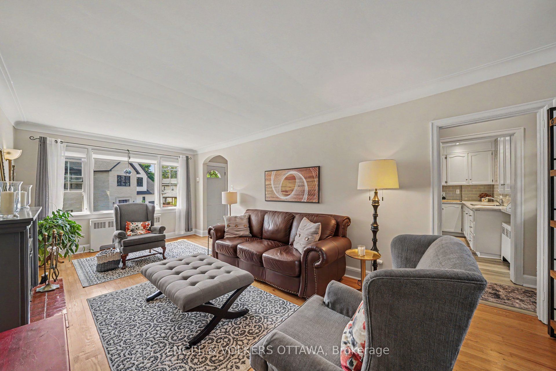 107 Ivy Crescent Property Photo 5