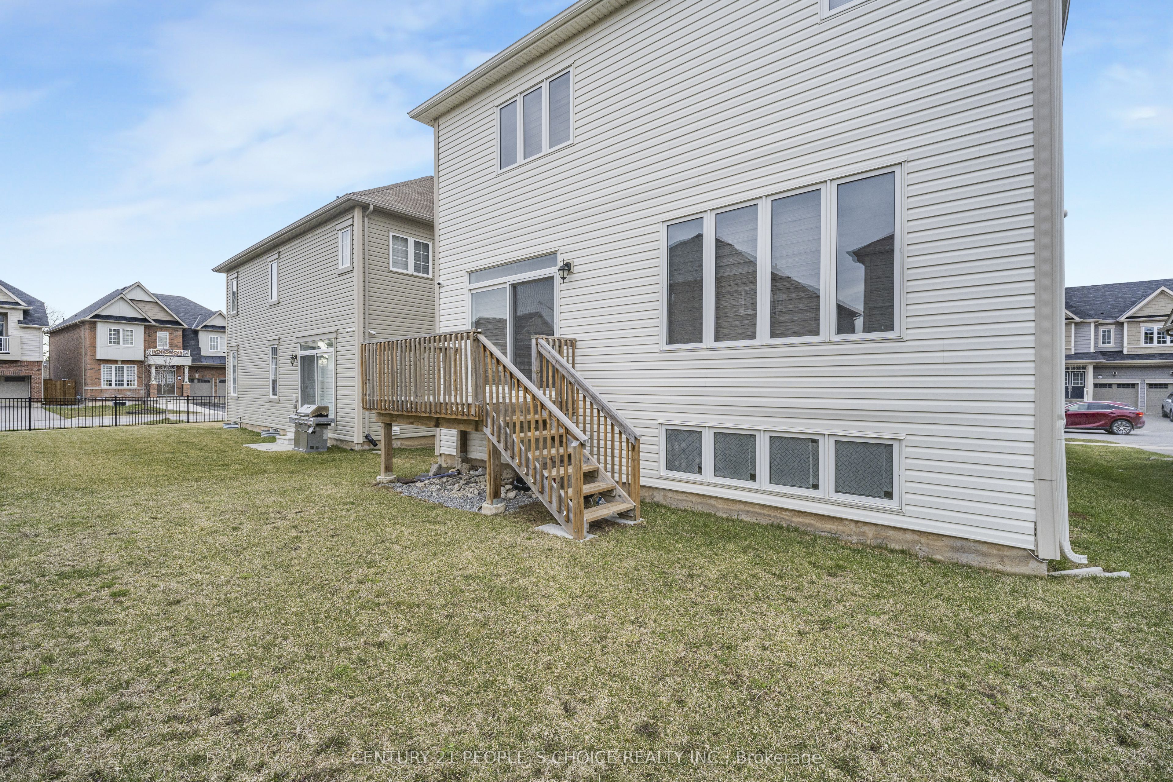 3 Sara Drive Property Photo 5