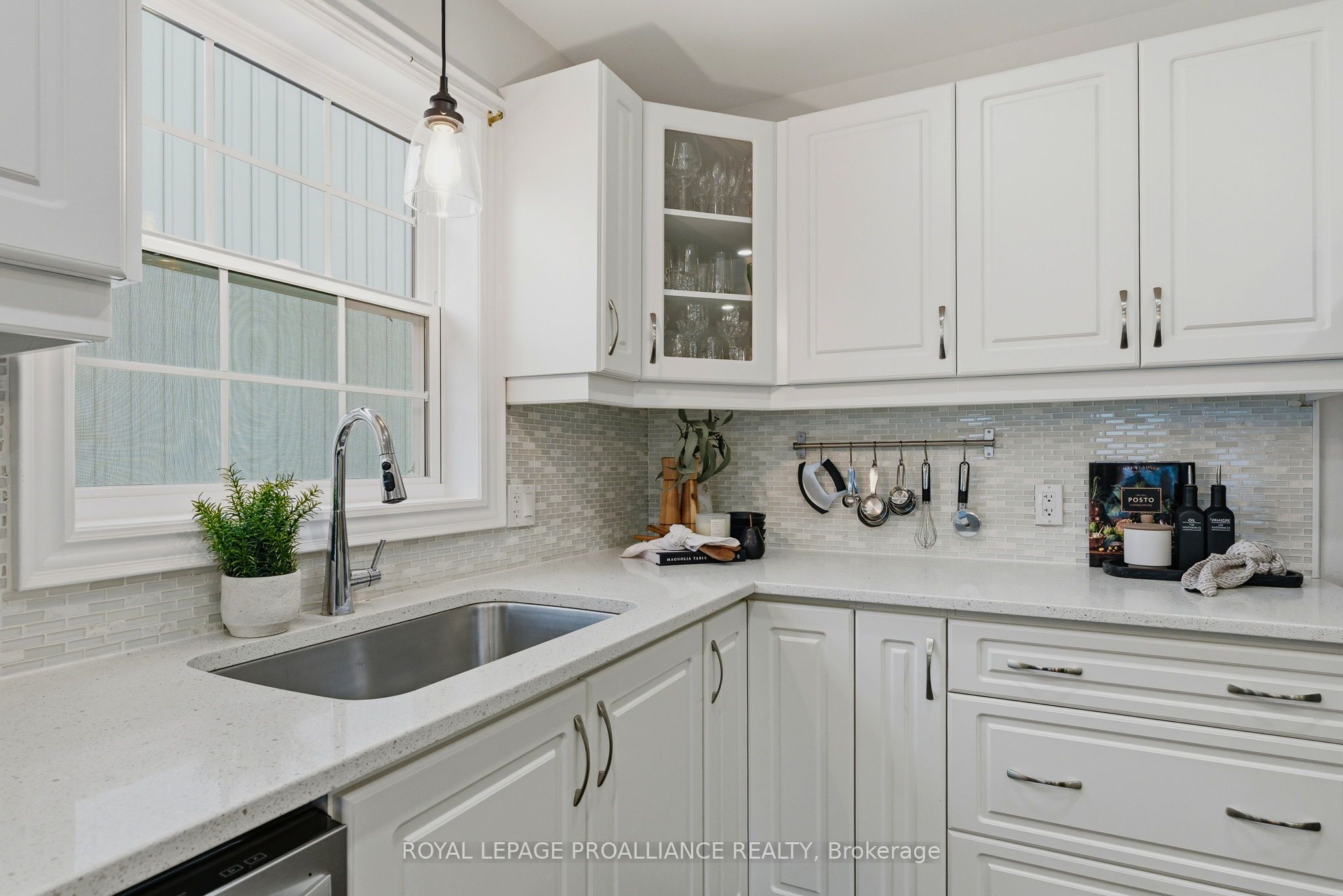8 Bigwood Crescent Property Photo 13