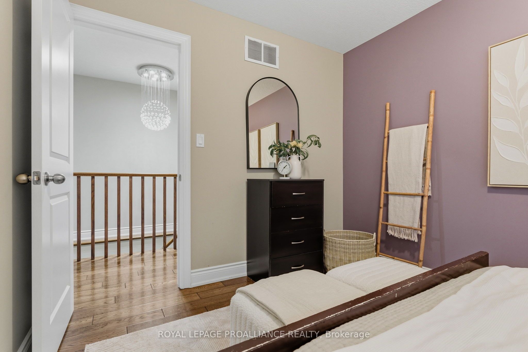 8 Bigwood Crescent Property Photo 27