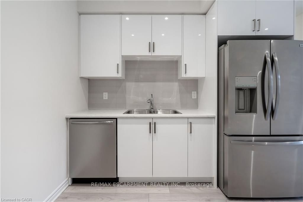 305 Garner Road 39 Property Photo 14