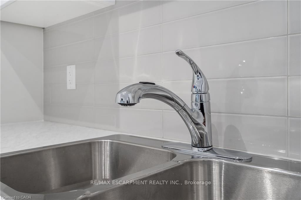305 Garner Road 39 Property Photo 15