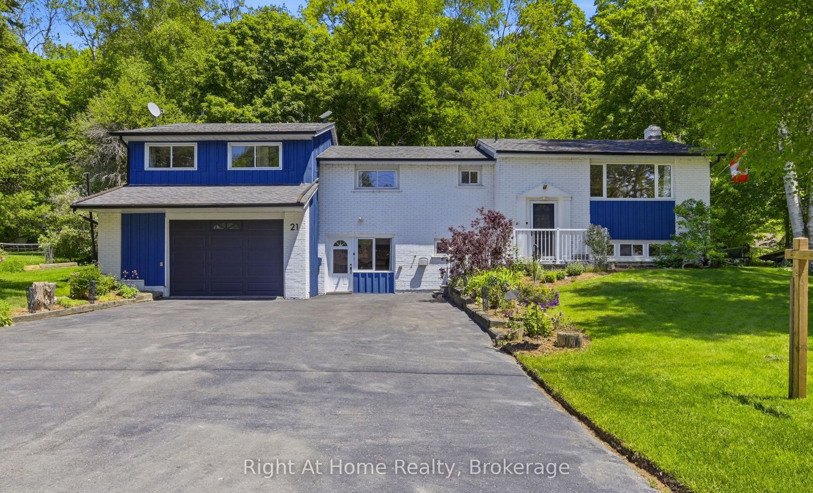 21 Nonquon Drive Property Photo 1