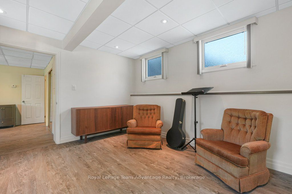 6 Ginnie Street Property Photo 37