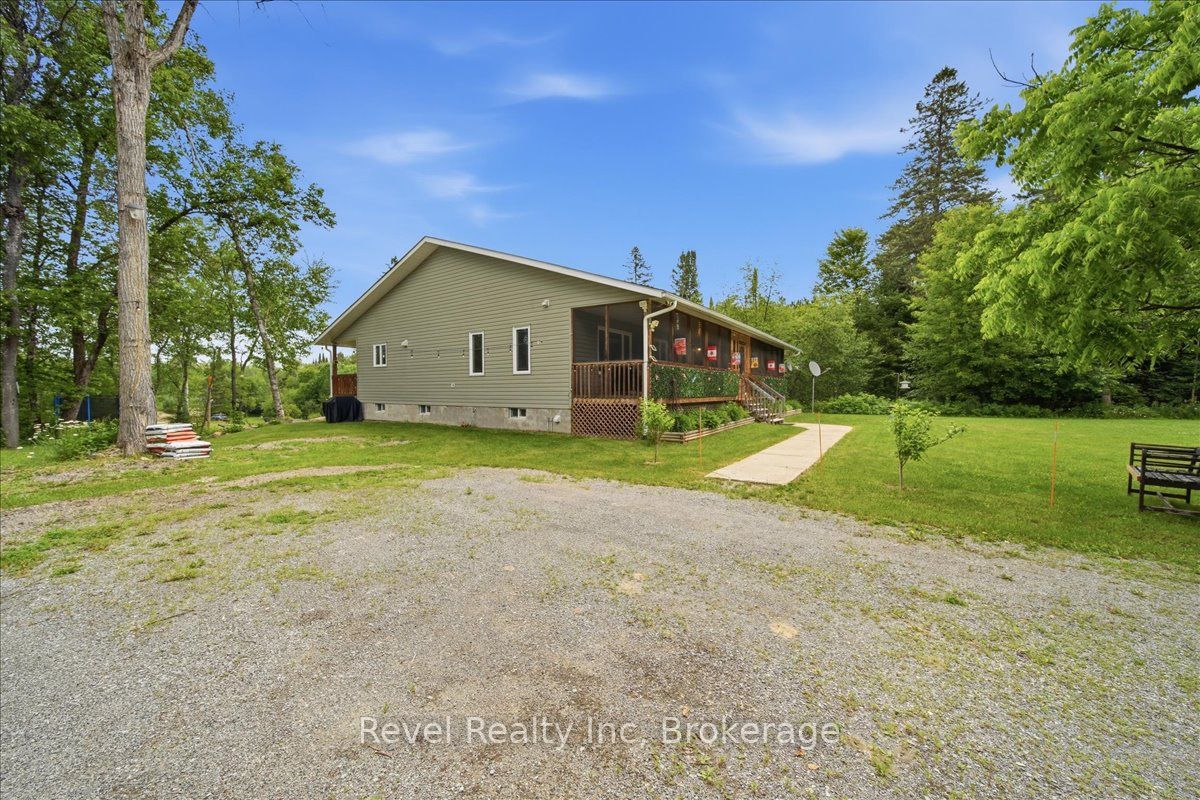 1100 Morning Glory Drive Property Photo 5