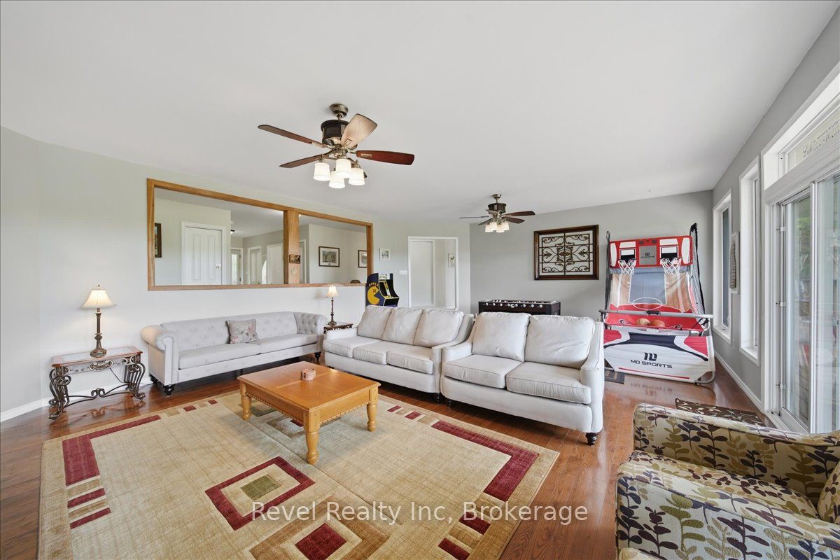 1100 Morning Glory Drive Property Photo 12