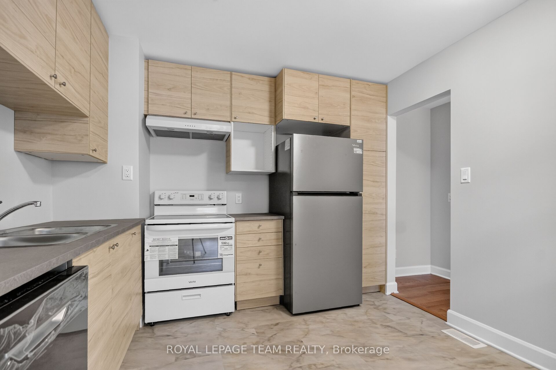 85 Glen Park Drive Property Photo 19