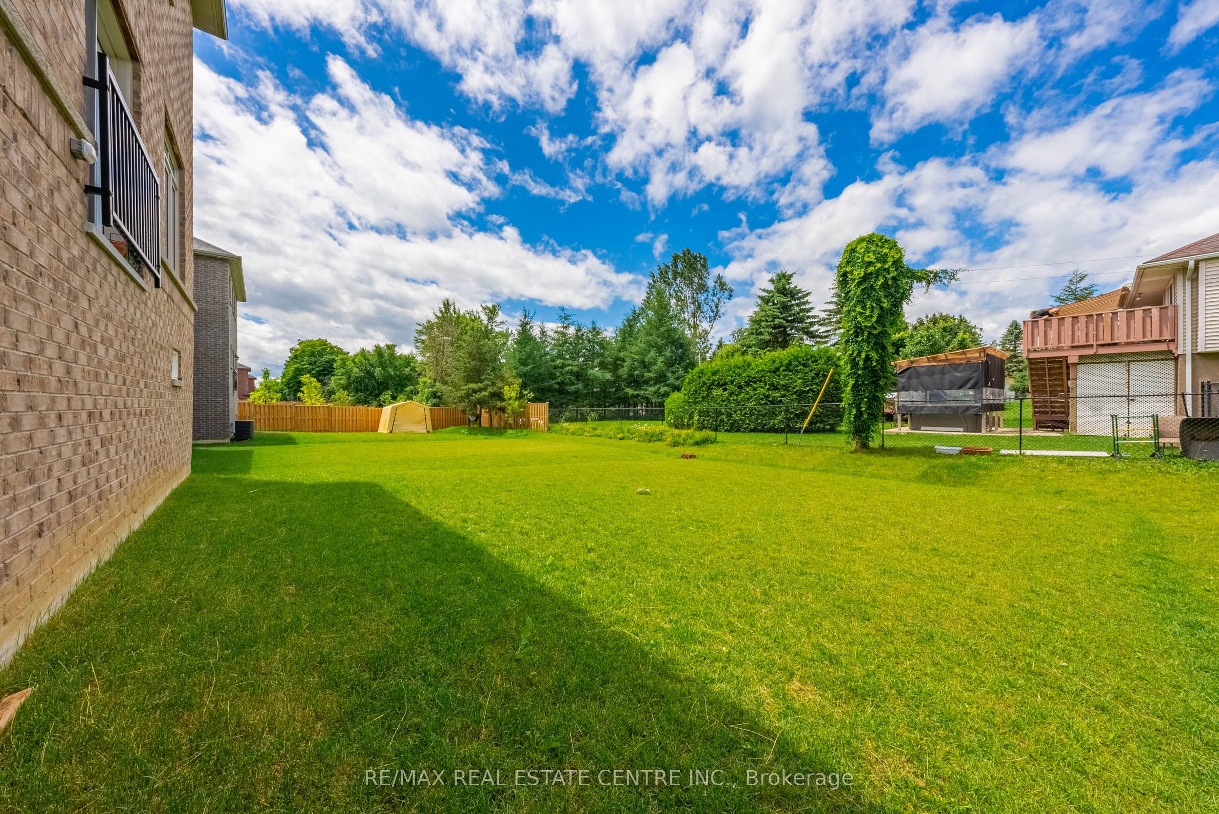 105 Werry Avenue Property Photo 4
