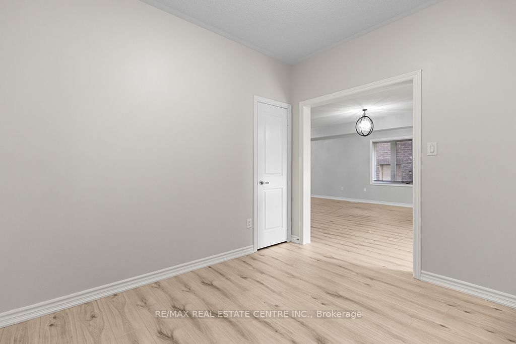 105 Werry Avenue Property Photo 21