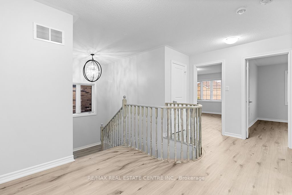 105 Werry Avenue Property Photo 25