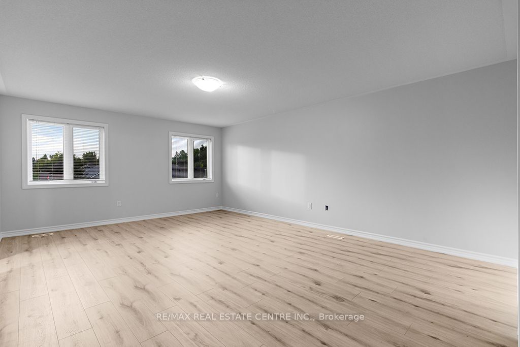 105 Werry Avenue Property Photo 26