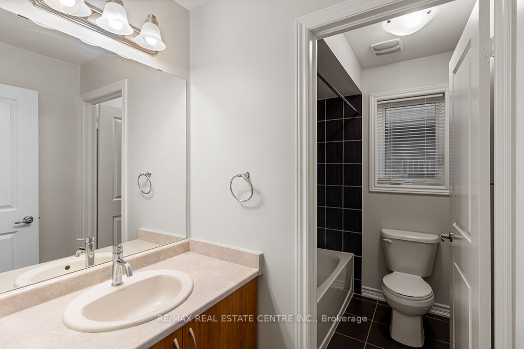 105 Werry Avenue Property Photo 39