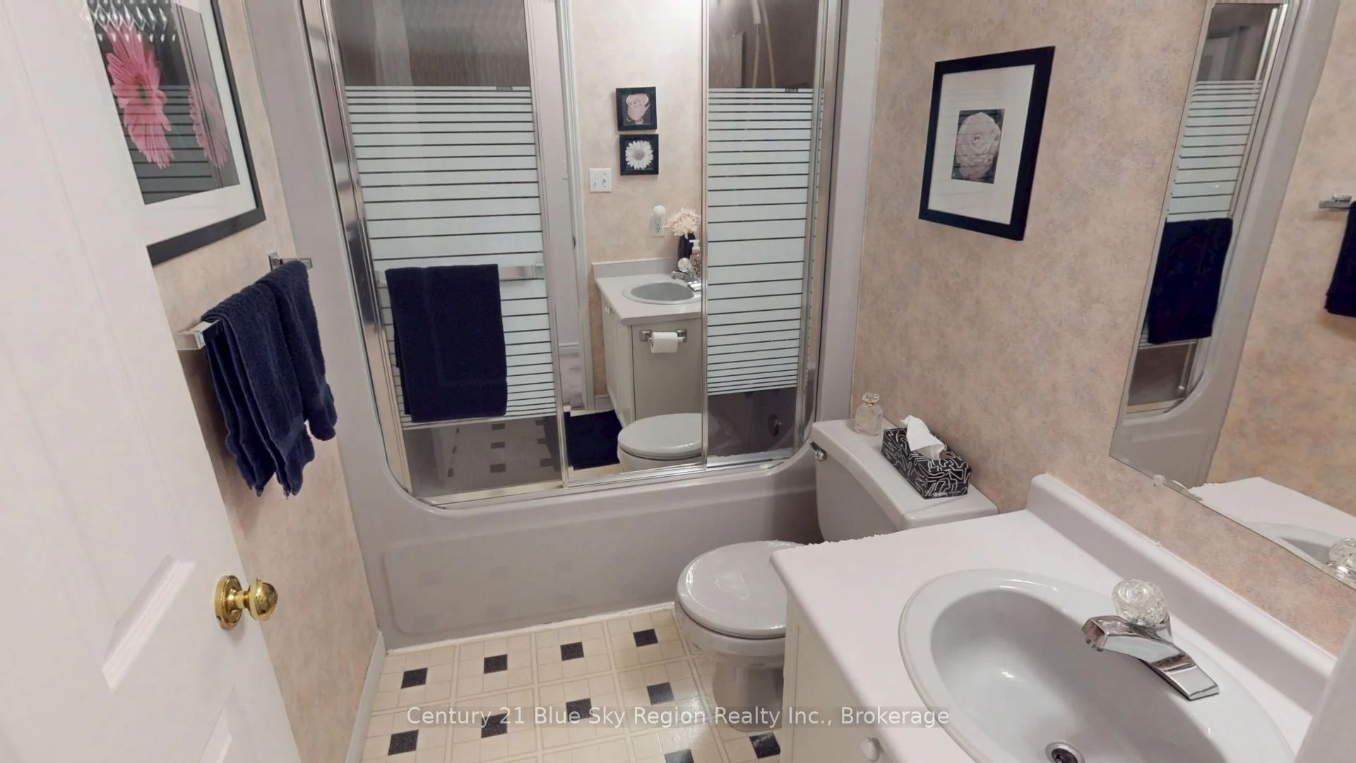 634 Tackaberry Drive Property Photo 27
