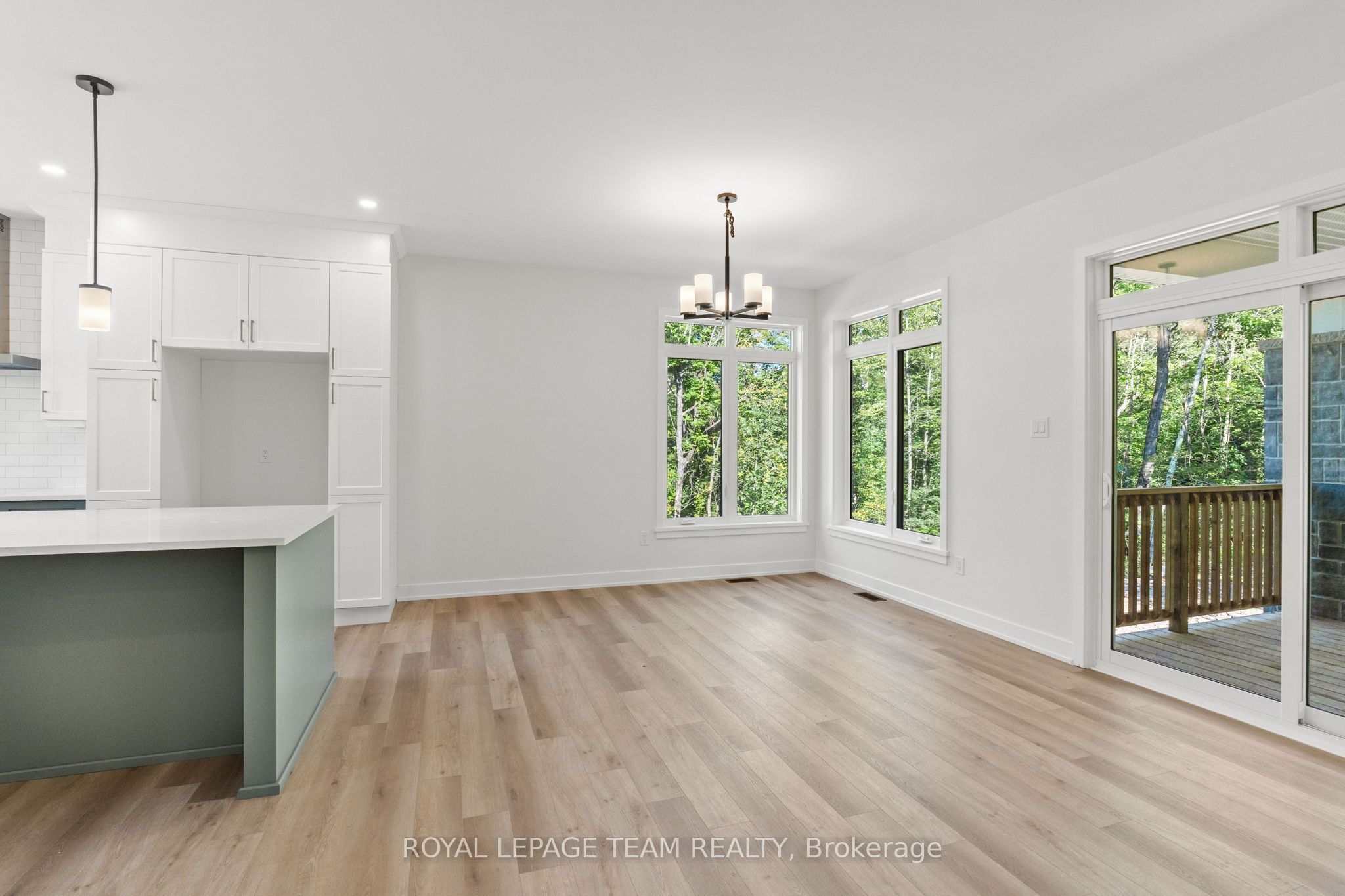101 Alcock Drive Property Photo 8