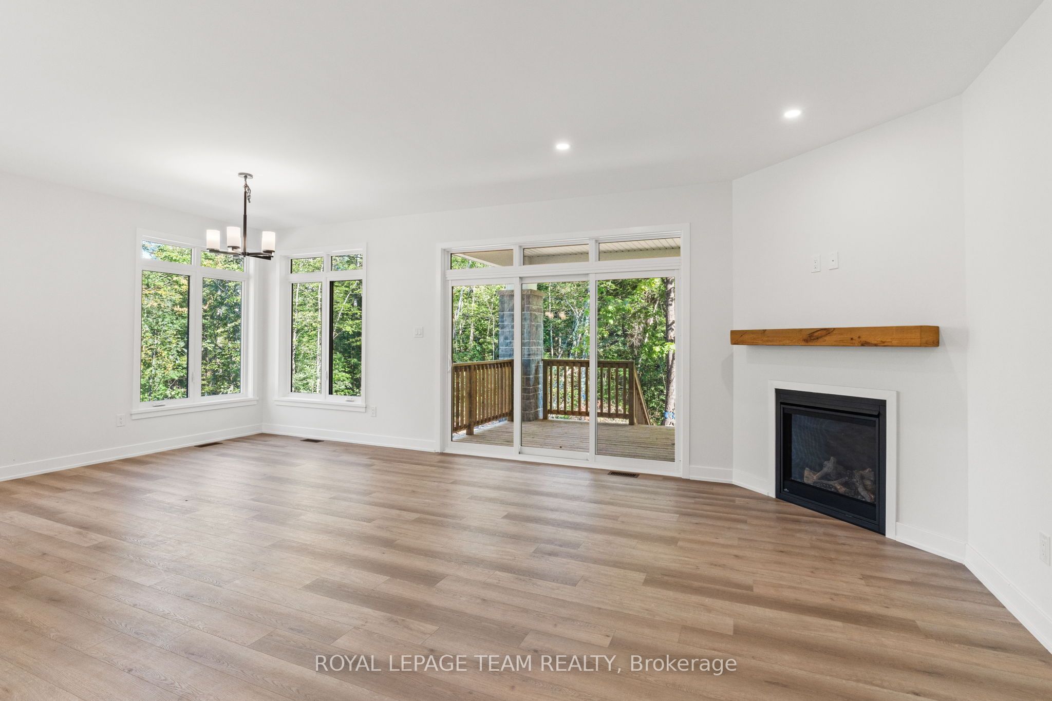101 Alcock Drive Property Photo 10