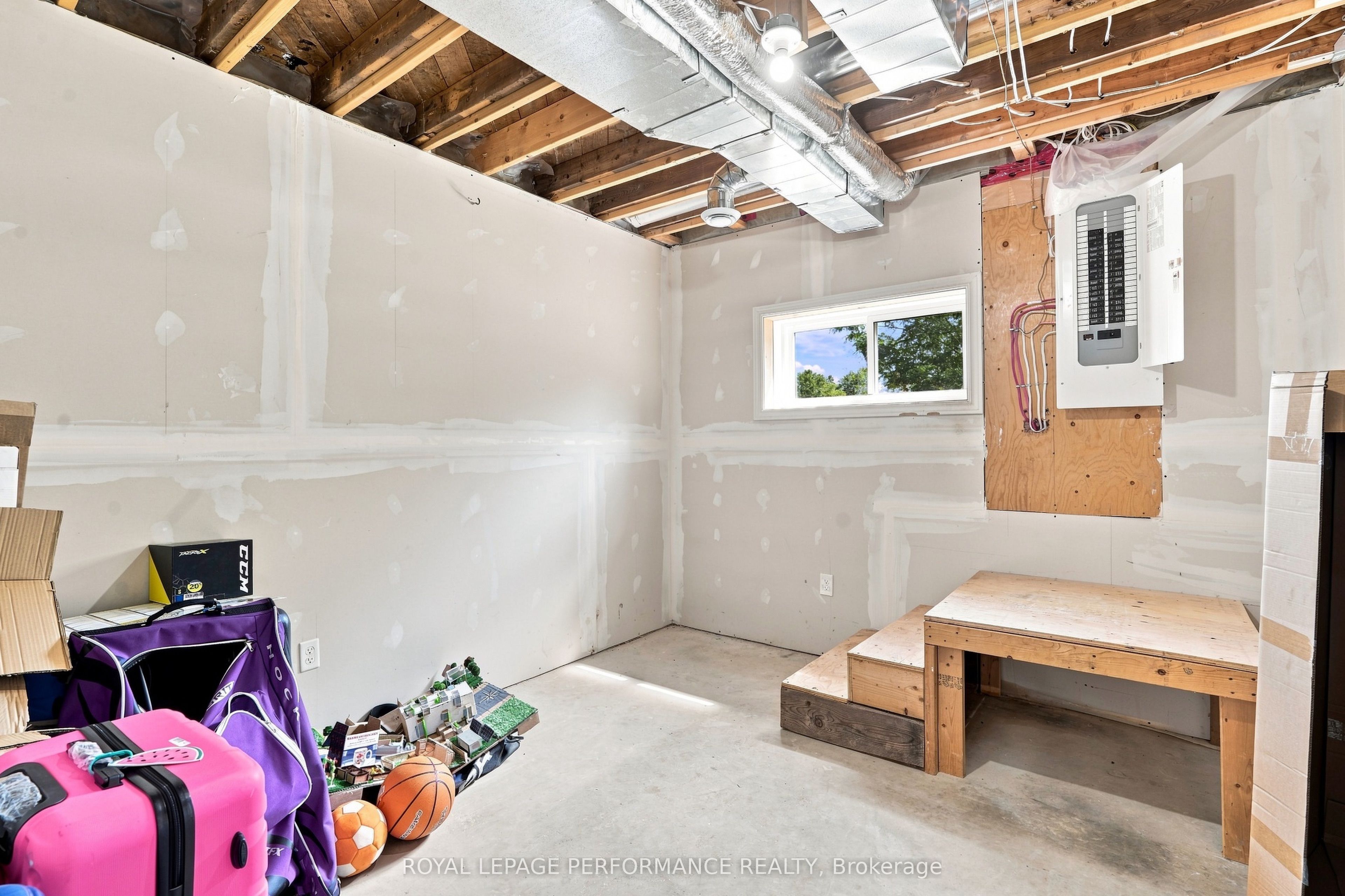 2971 Chartrand Street Property Photo 22