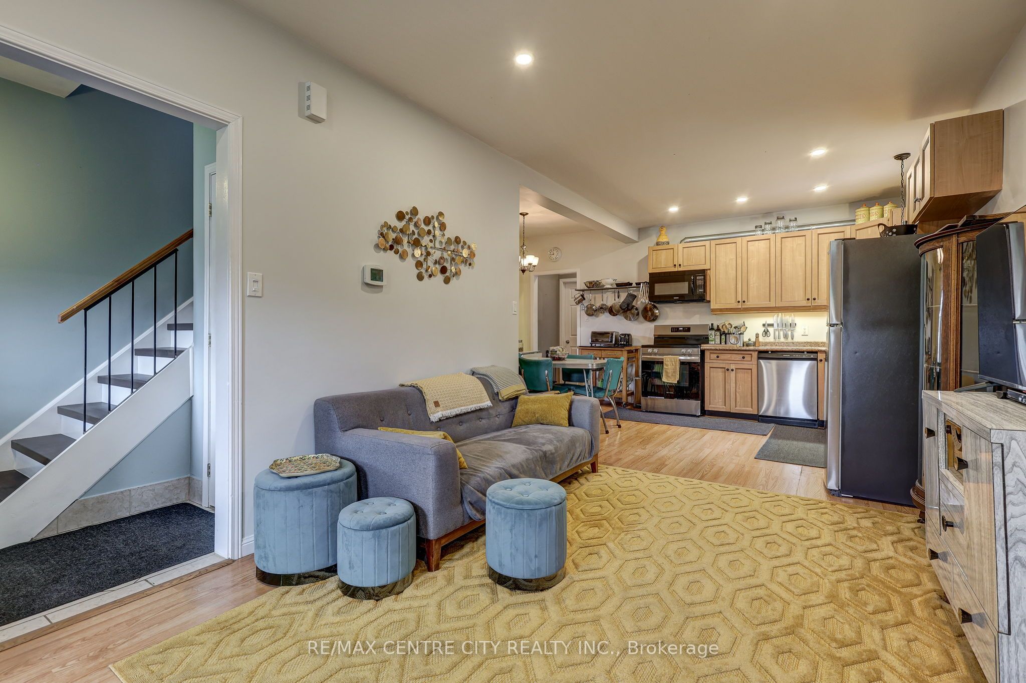 169 Wellington Street Property Photo 14