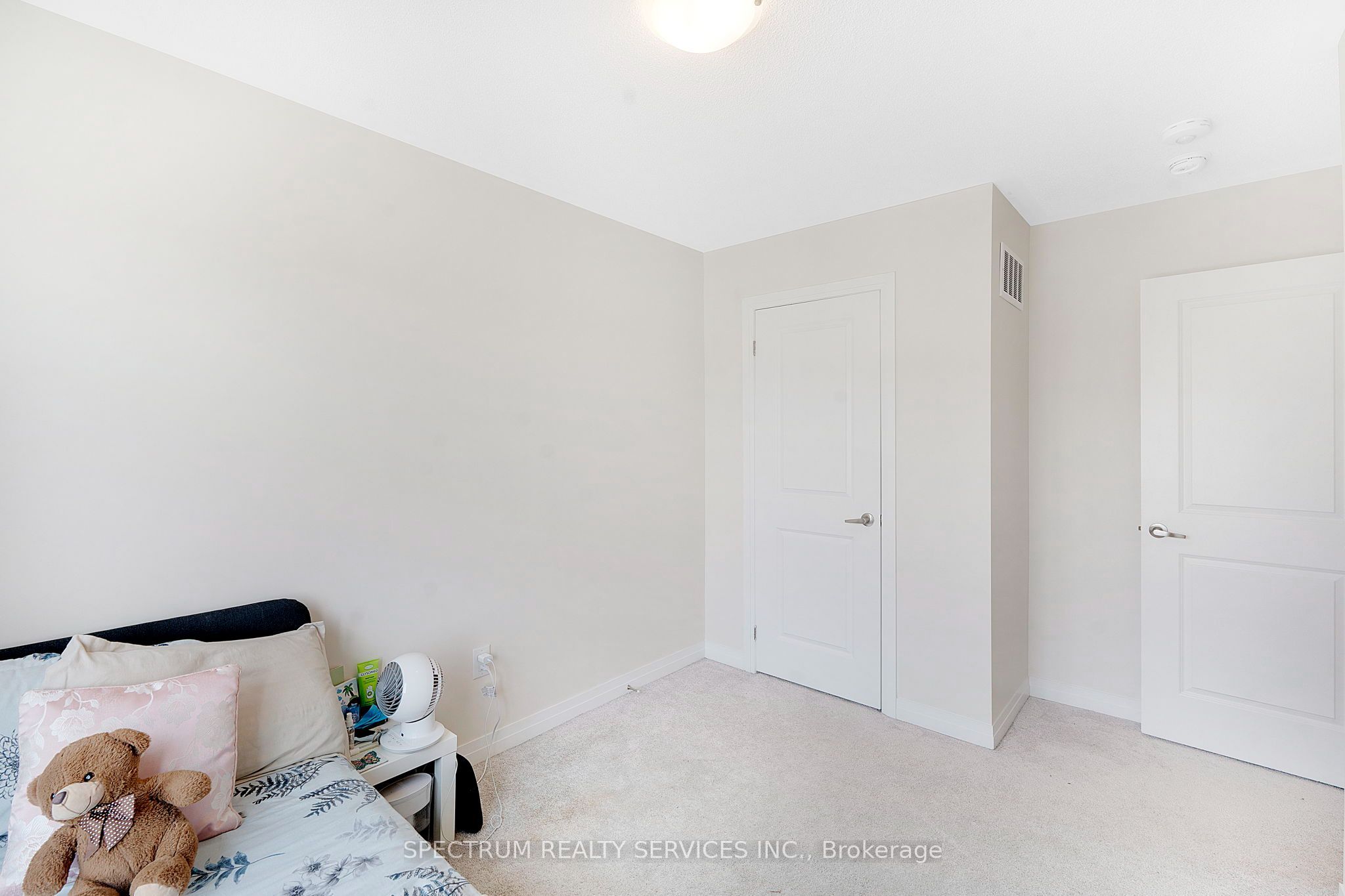 585 Colborne Street E 108 Property Photo 37