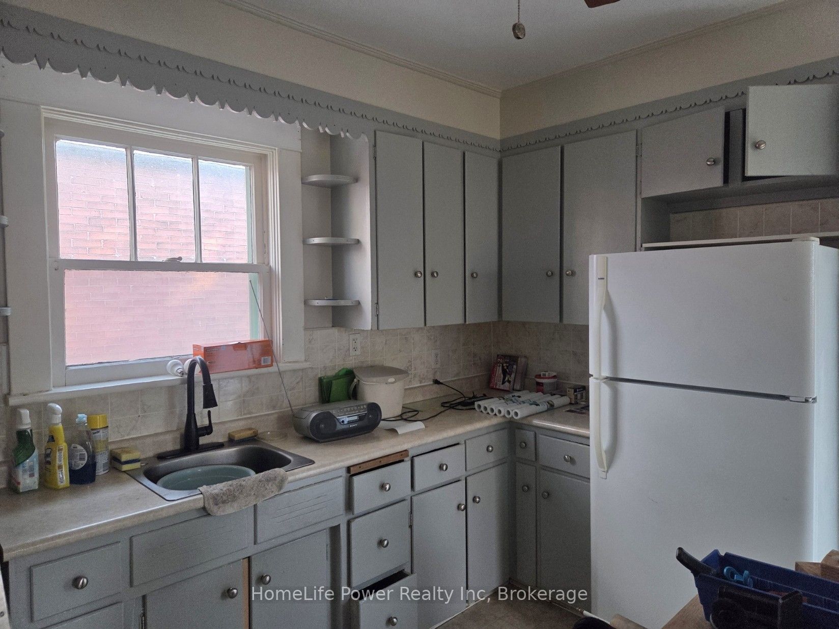 25 Menzie Avenue Property Photo 6