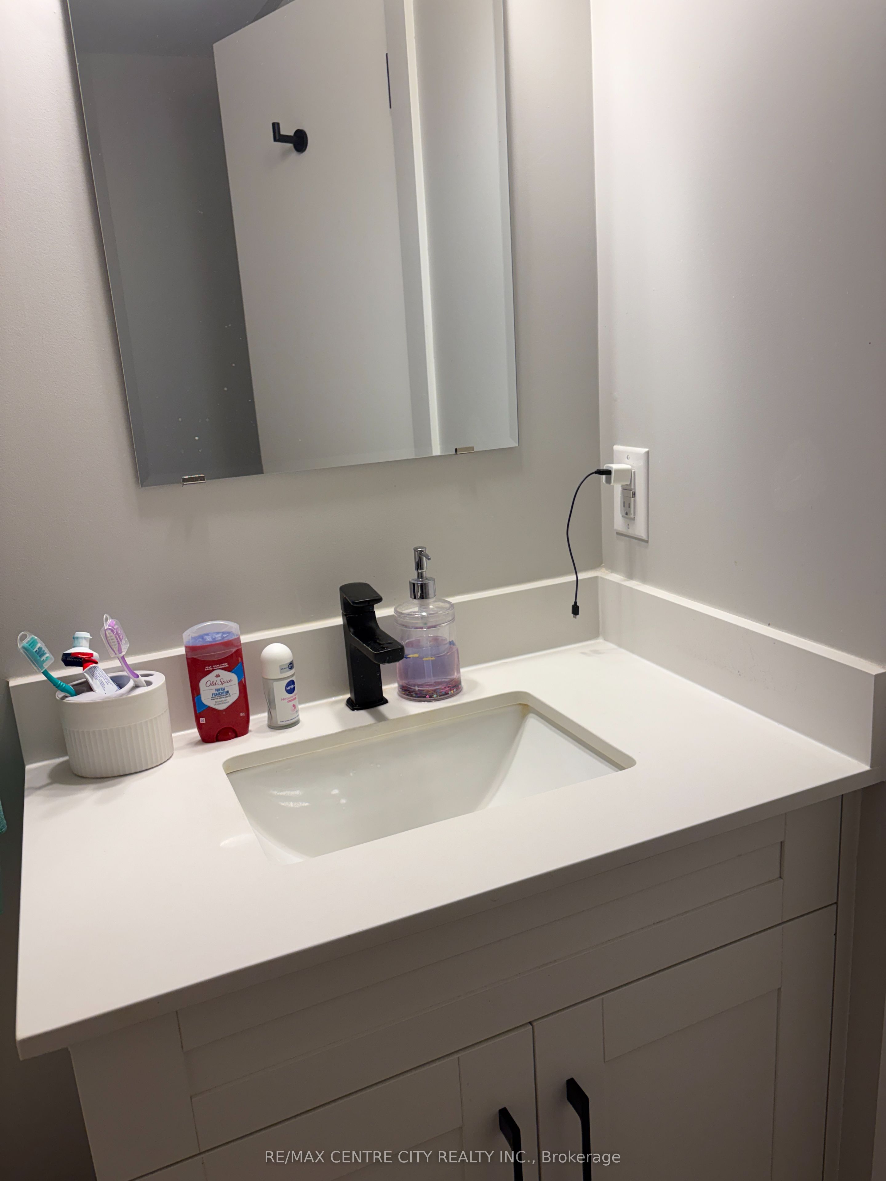 400 Scenic Drive S 9 Property Photo 19