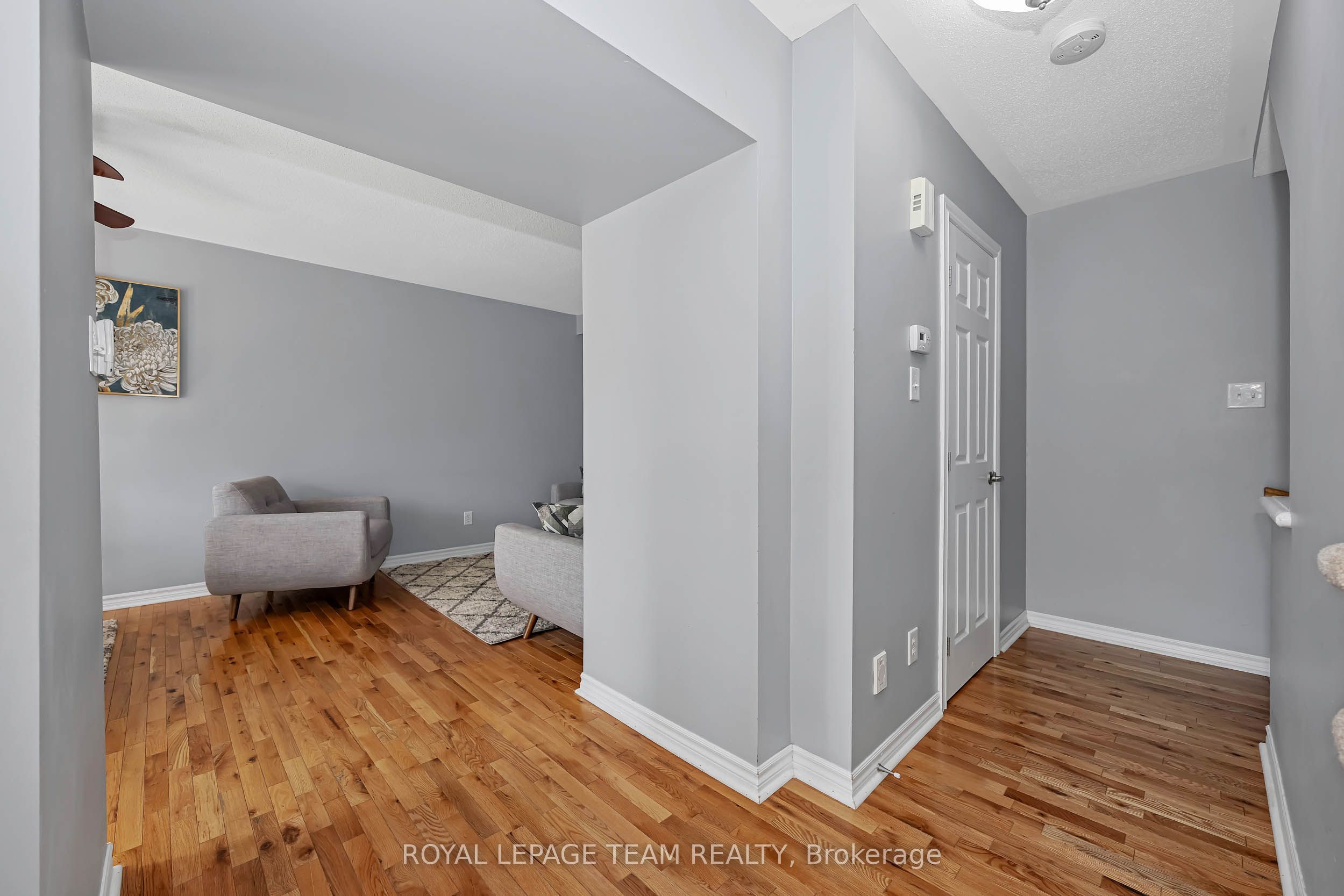 2555 Waterlilly Way Property Photo 8