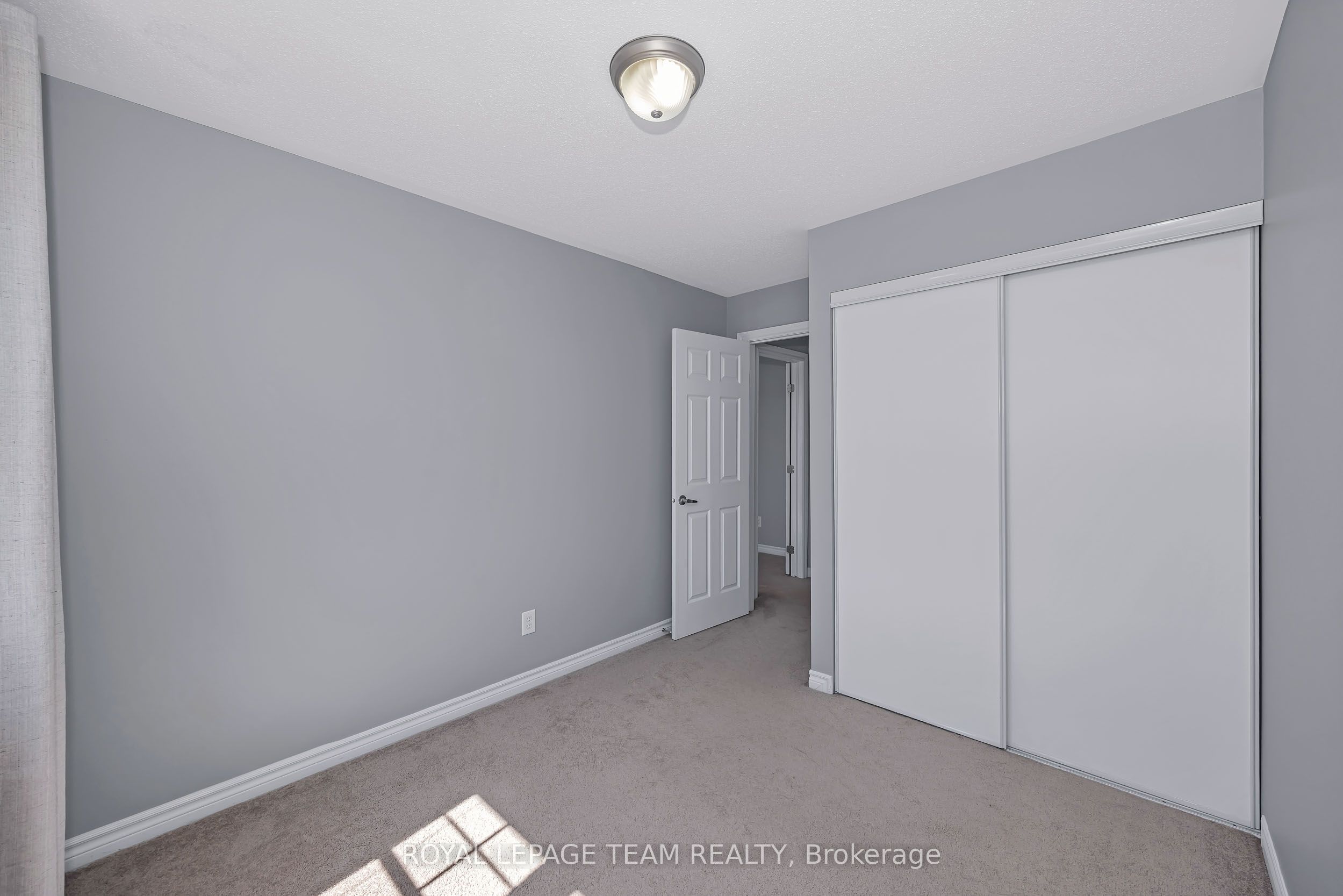 2555 Waterlilly Way Property Photo 28